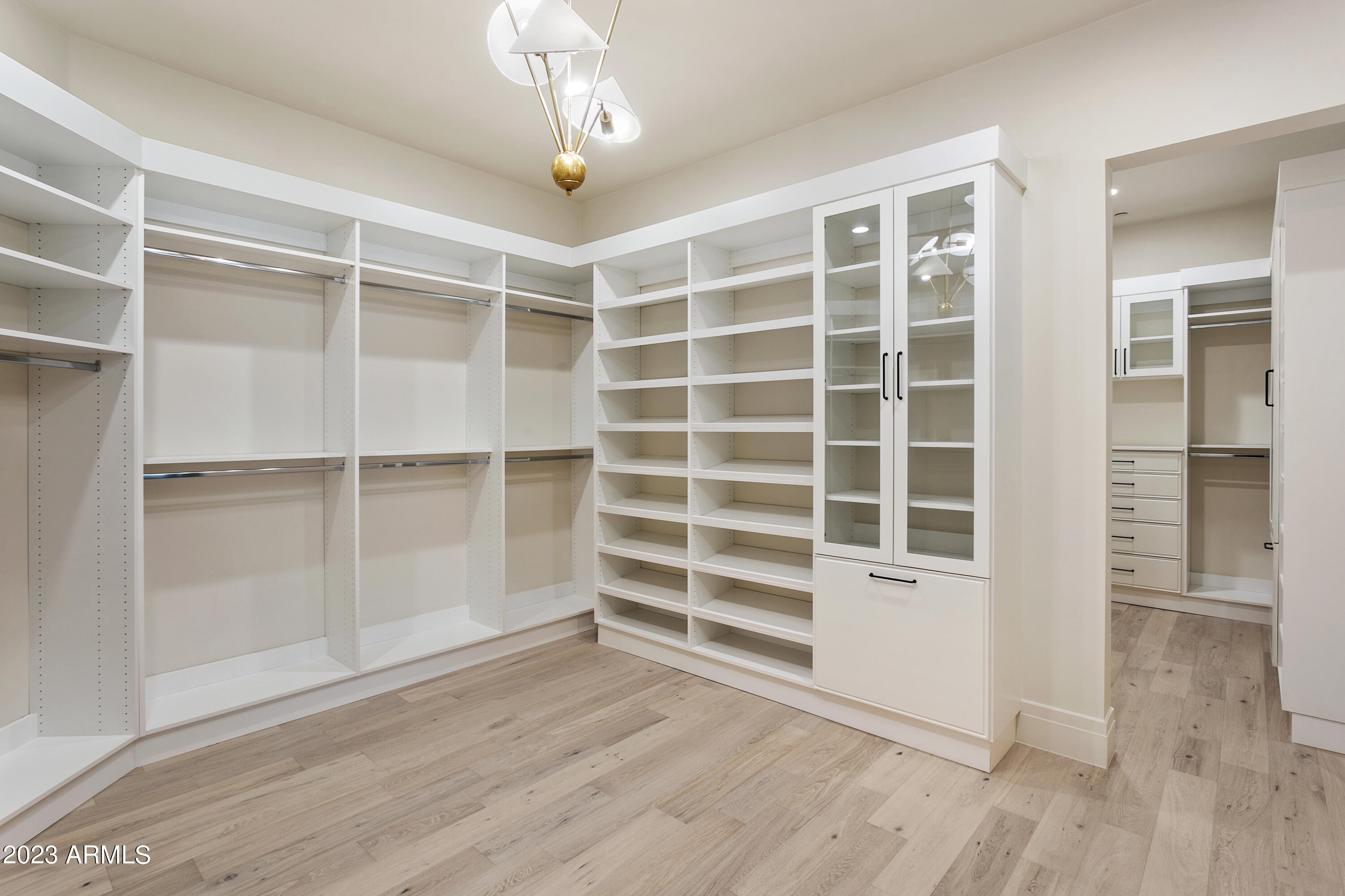 PARADISE COUNTRY ESTATES 1 - Residential