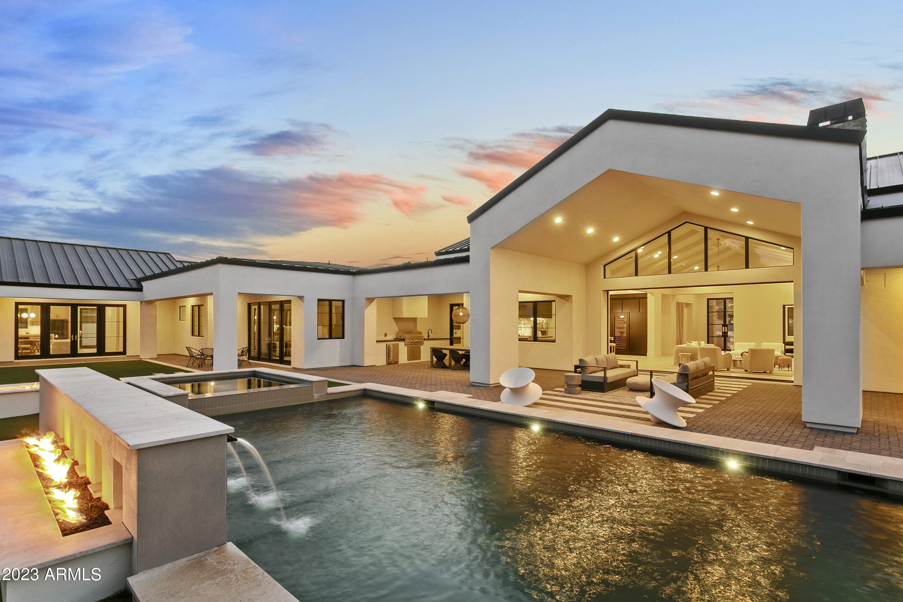 PARADISE COUNTRY ESTATES 1 - Residential