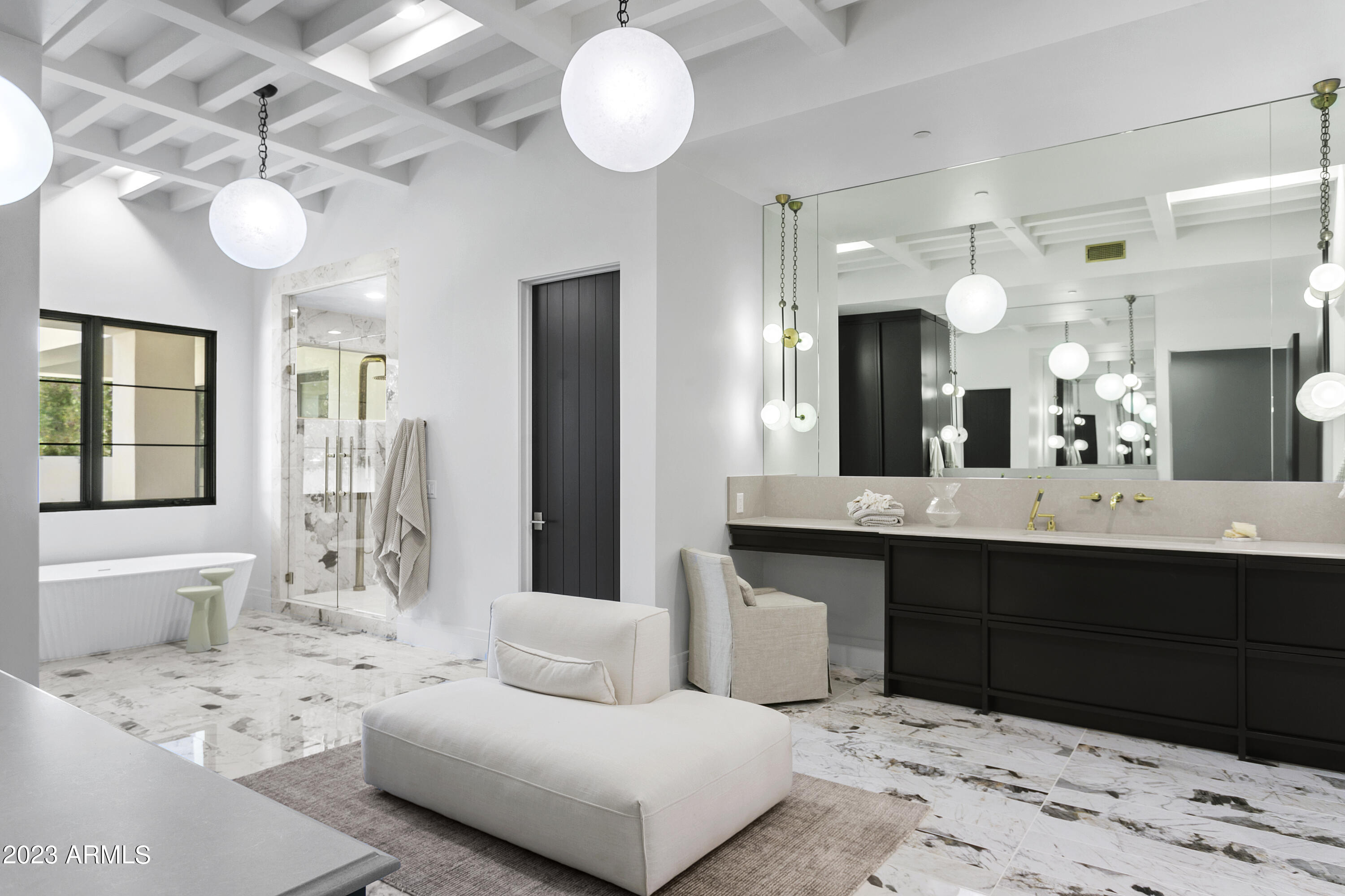 PARADISE COUNTRY ESTATES 1 - Residential