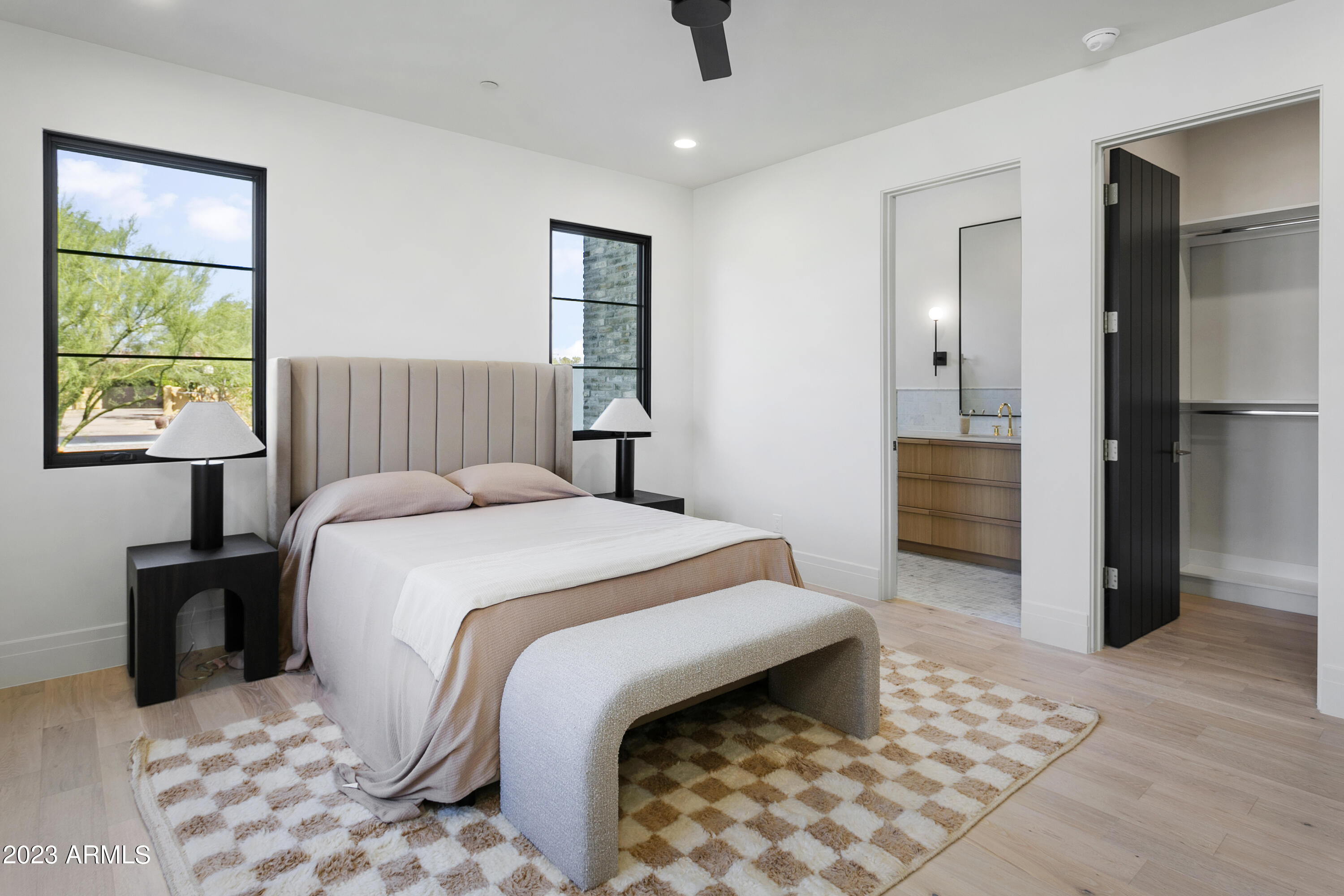 PARADISE COUNTRY ESTATES 1 - Residential