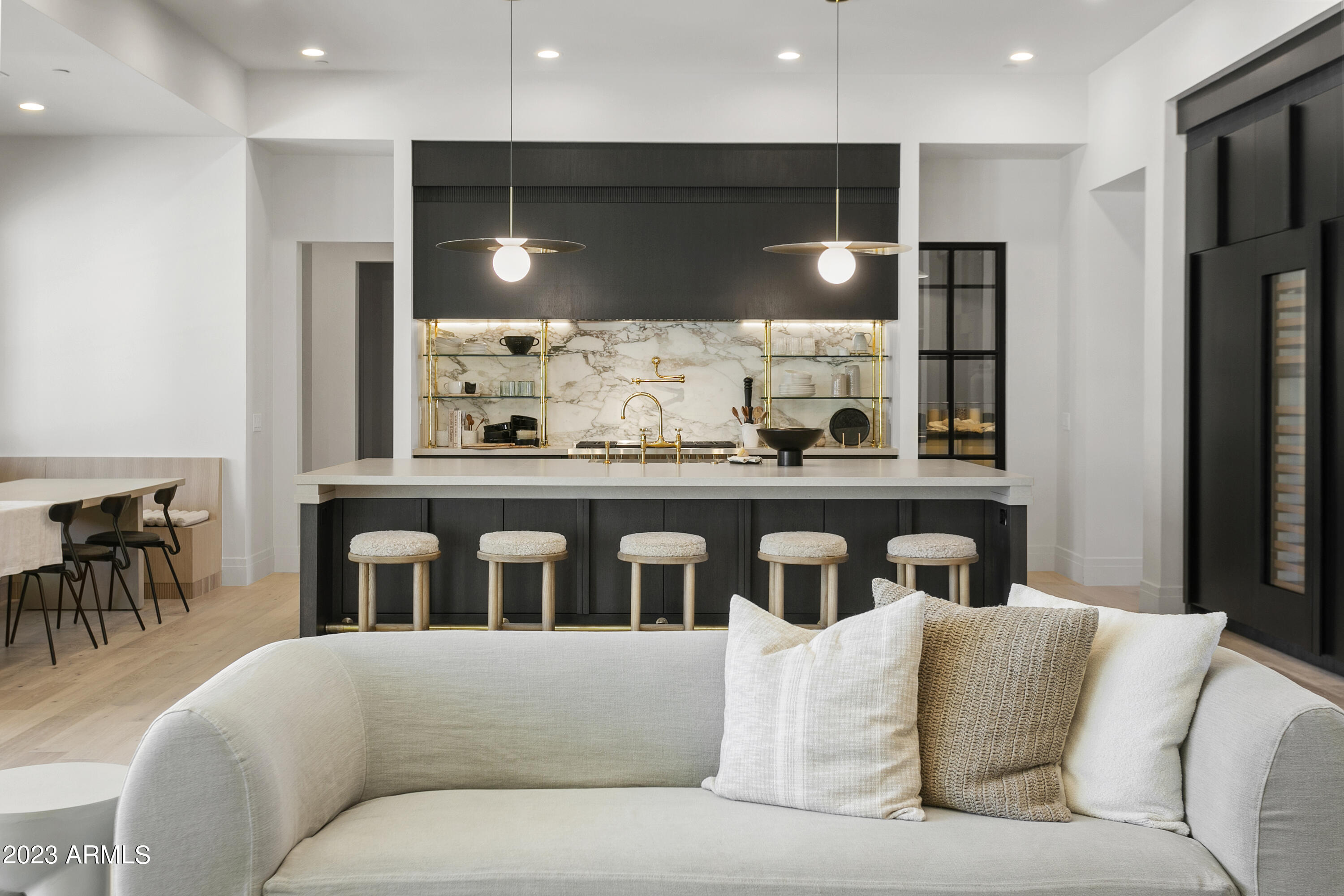 PARADISE COUNTRY ESTATES 1 - Residential