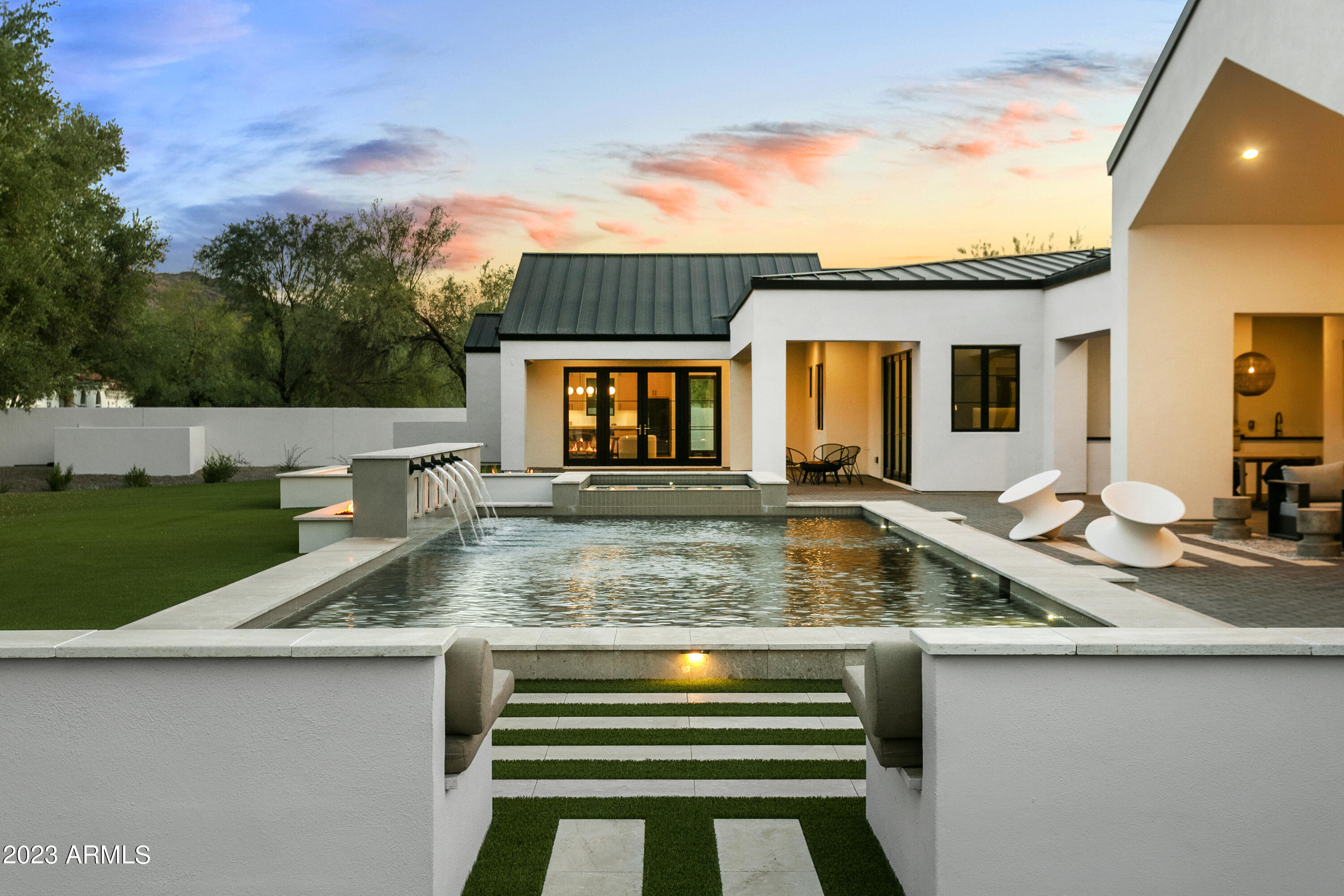 PARADISE COUNTRY ESTATES 1 - Residential