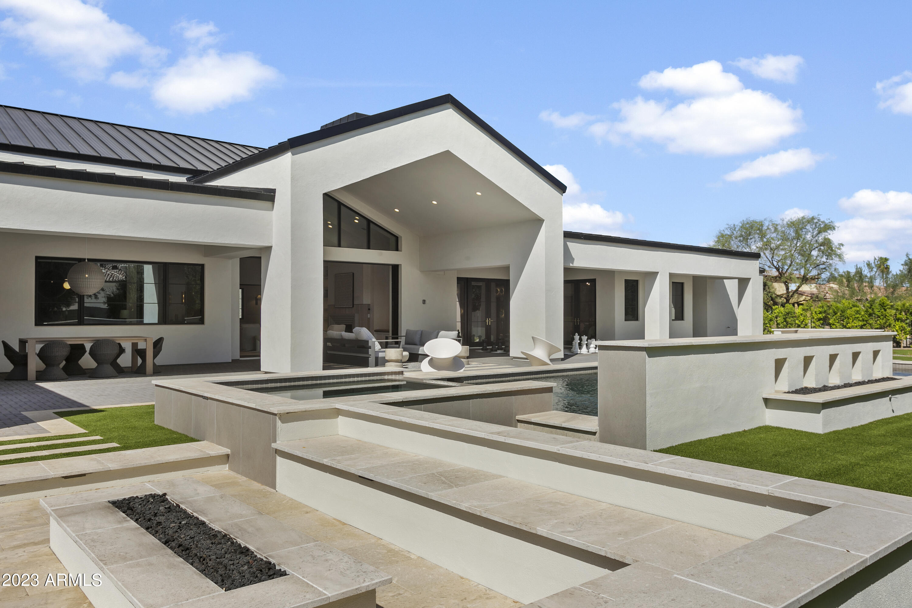 PARADISE COUNTRY ESTATES 1 - Residential
