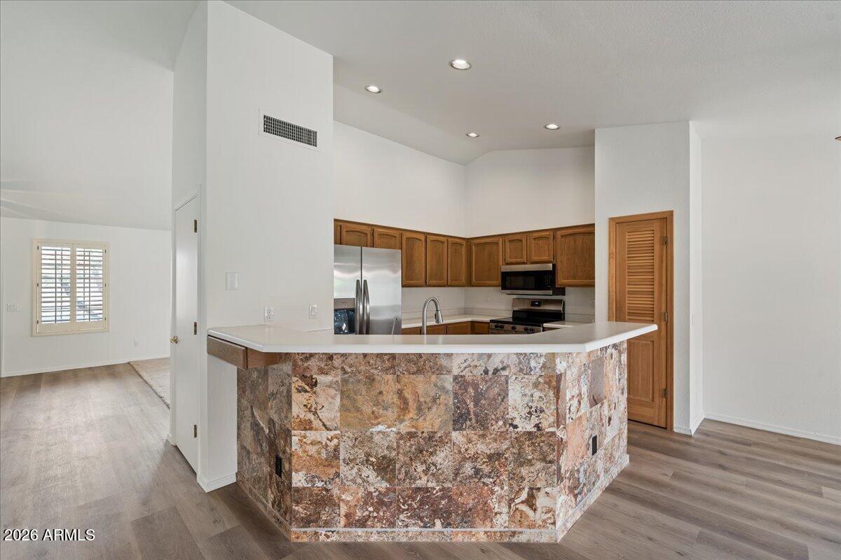 SUN LAKES - Residential