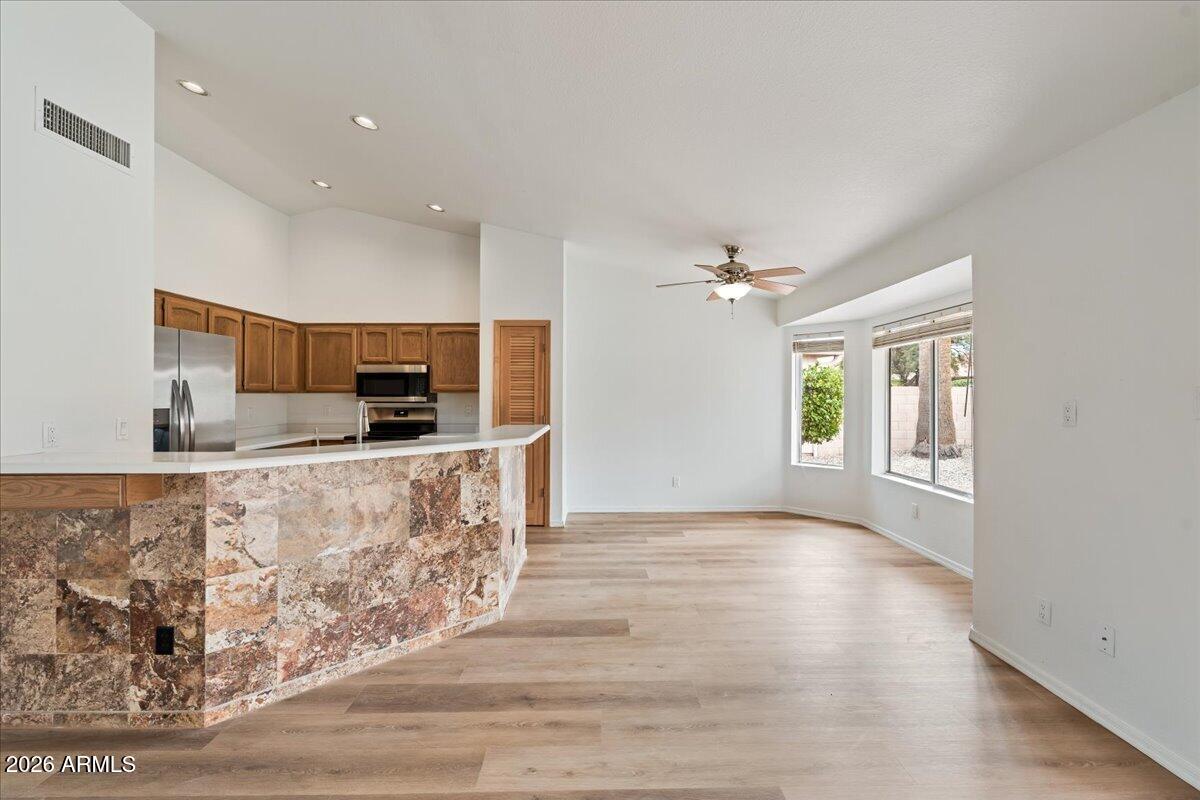 SUN LAKES - Residential