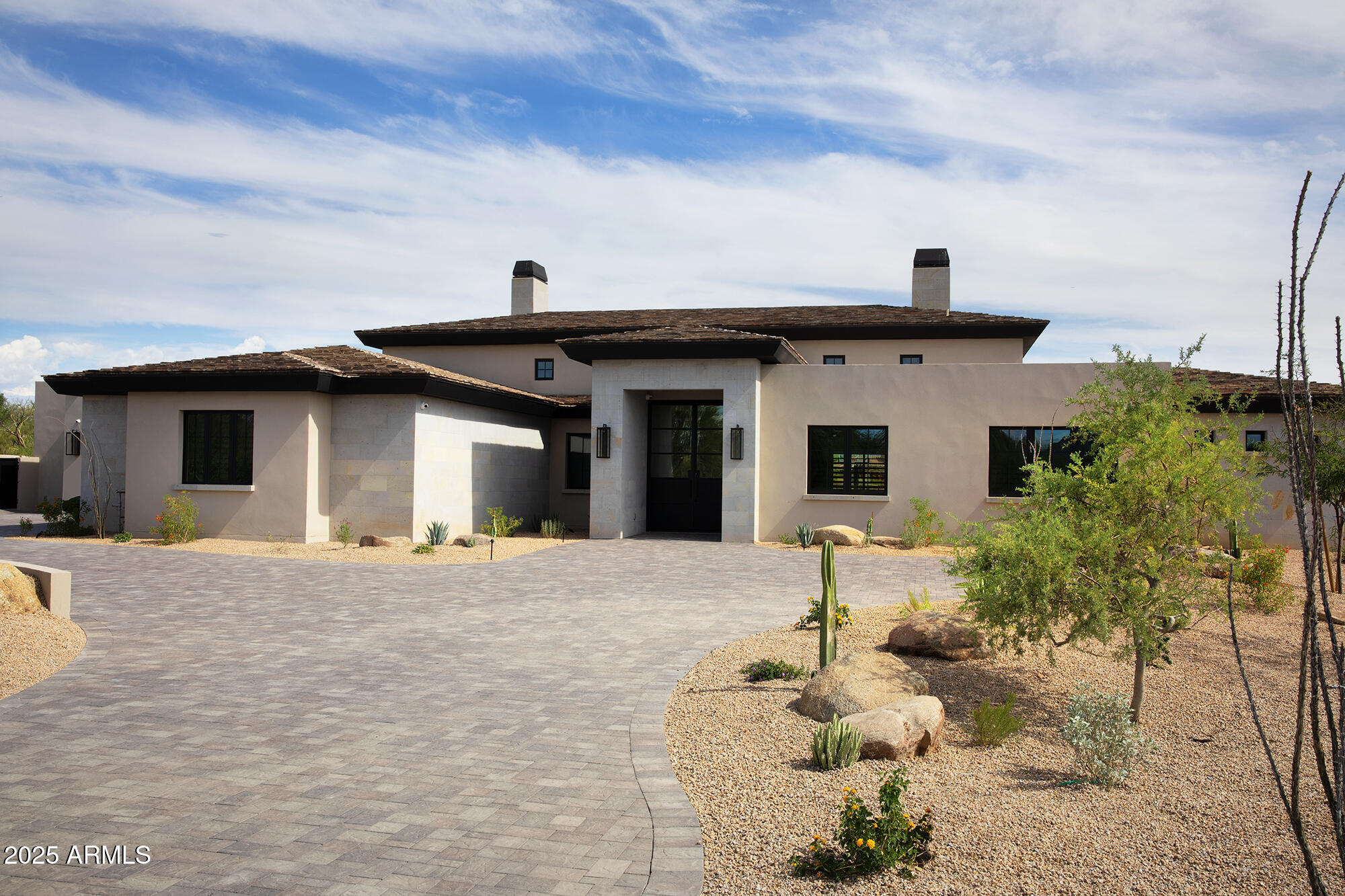 WHISPER ROCK UNIT 3 - Residential