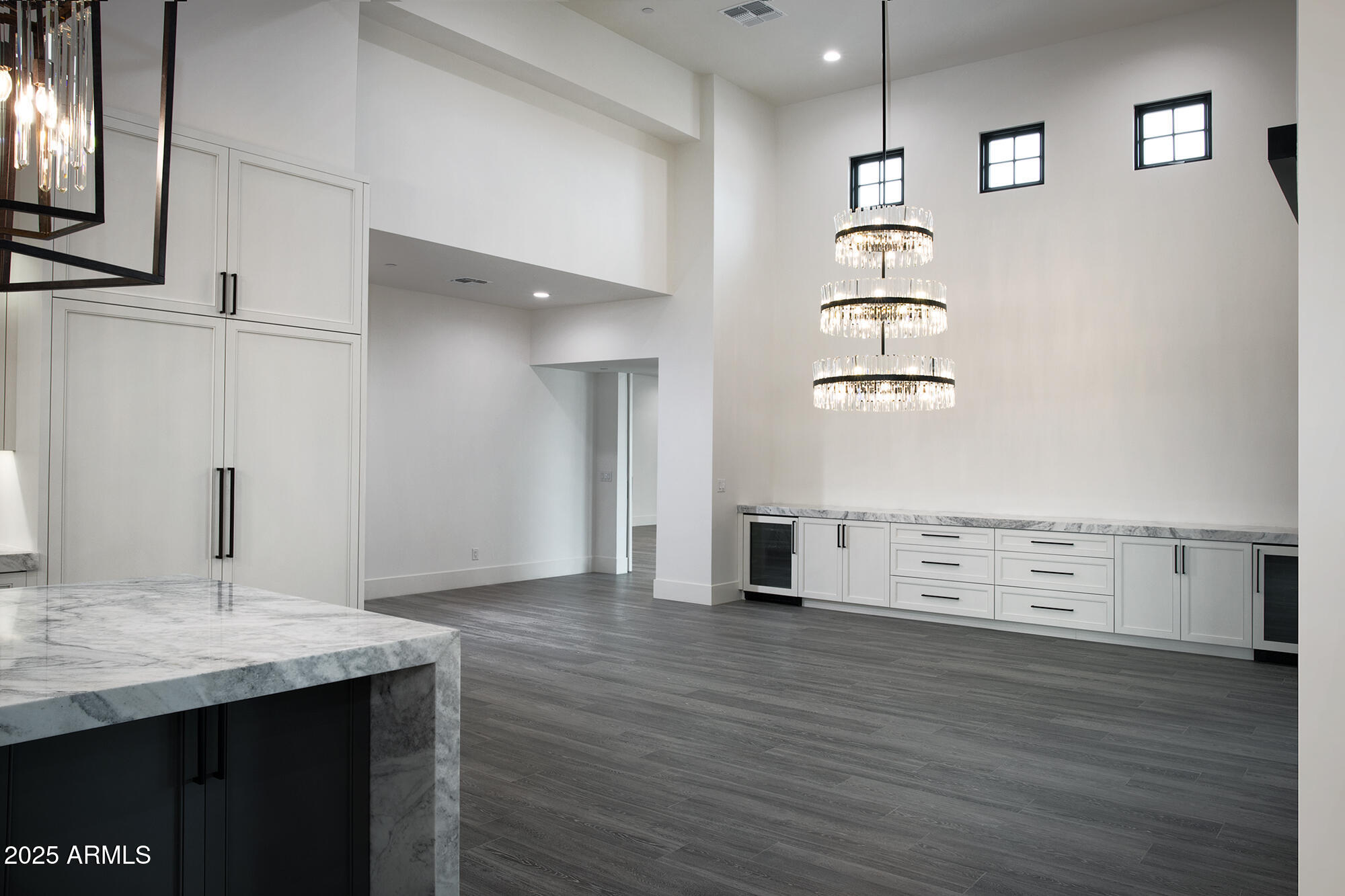 WHISPER ROCK UNIT 3 - Residential
