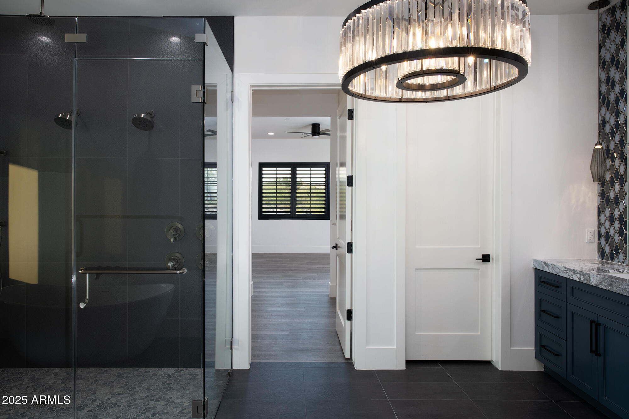 WHISPER ROCK UNIT 3 - Residential
