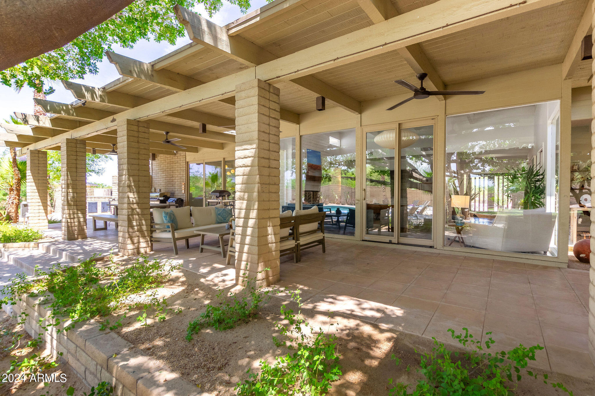 CAMELBACK SIERRA - Residential