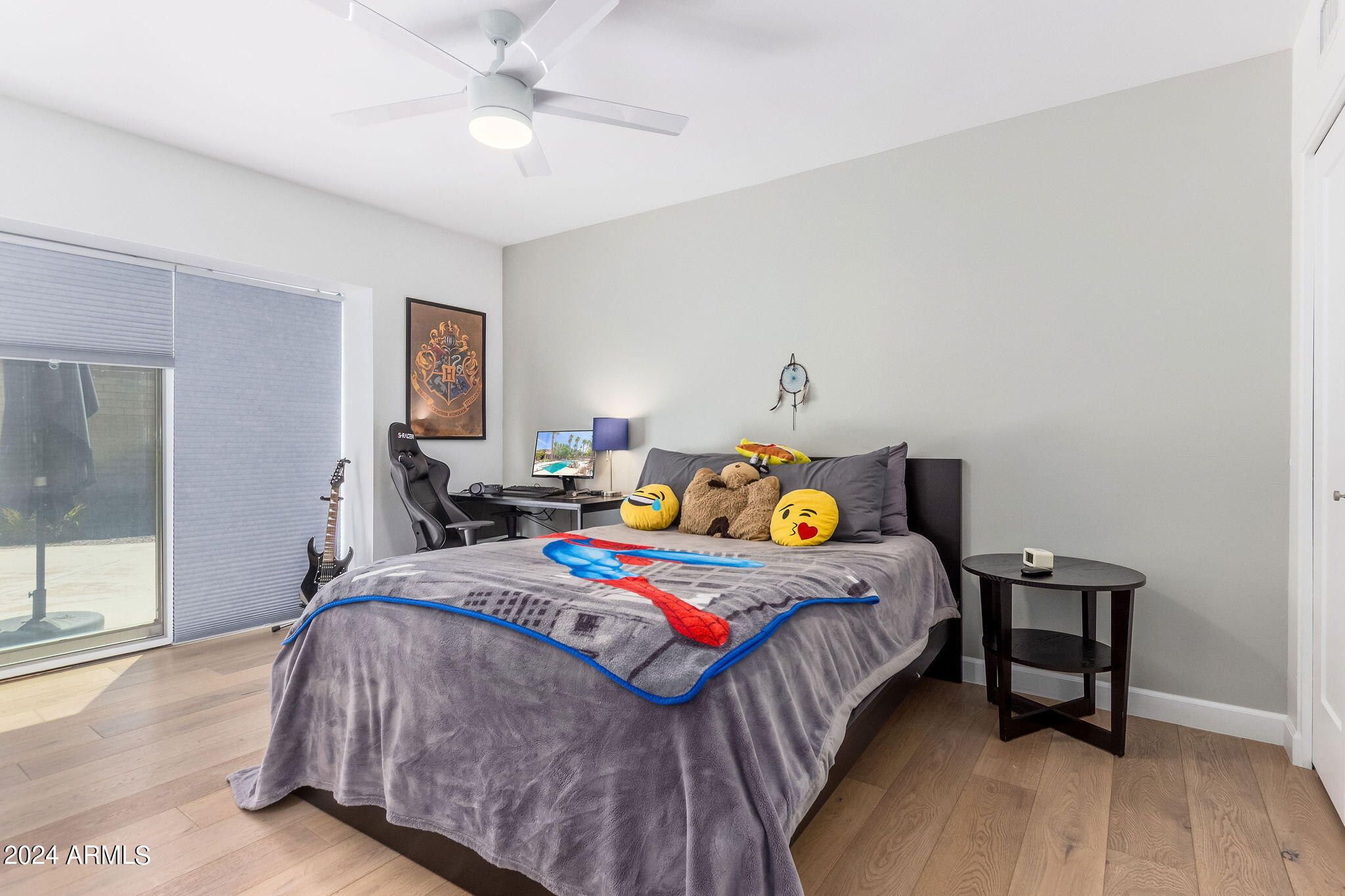 CAMELBACK SIERRA - Residential