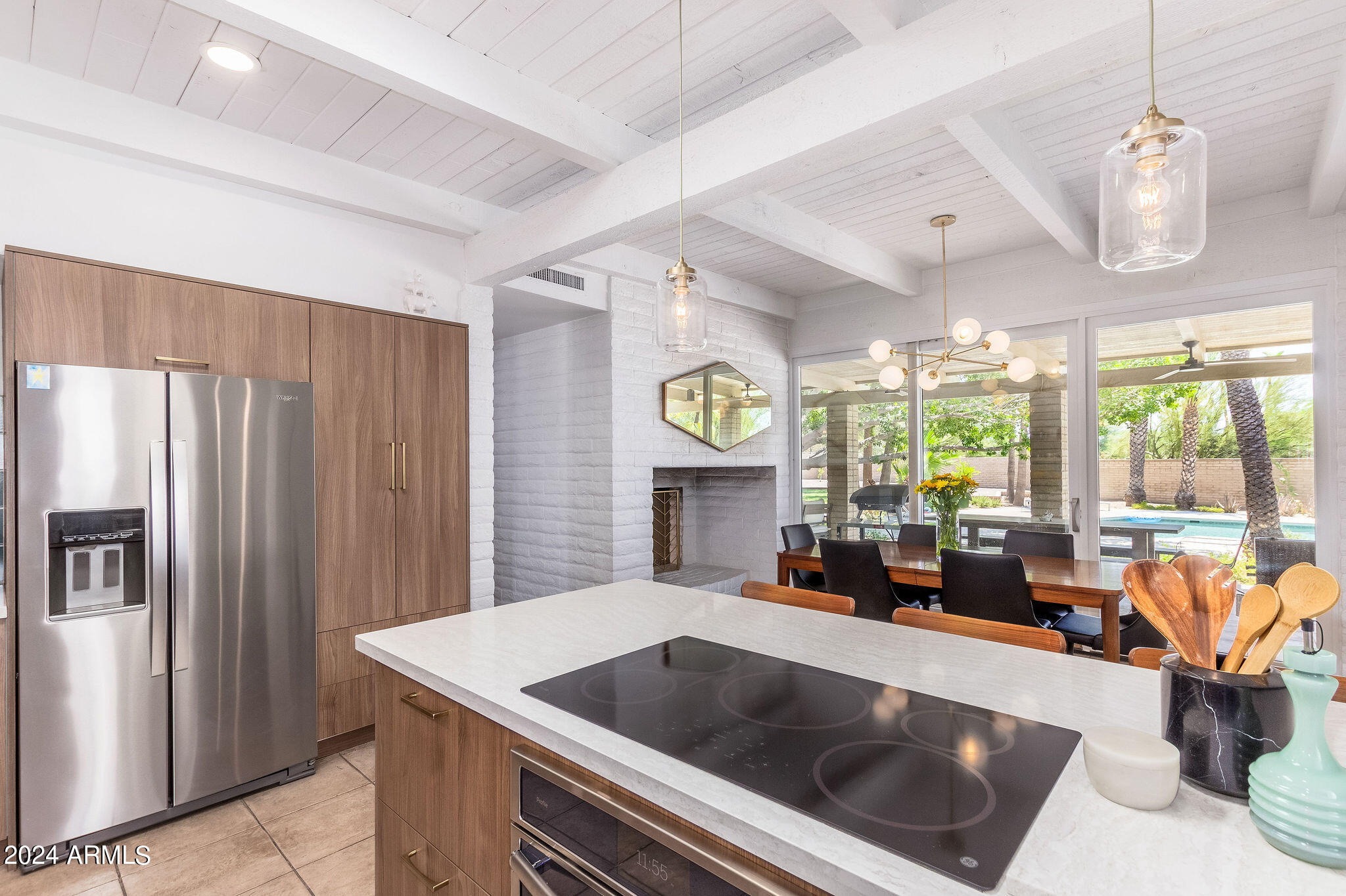CAMELBACK SIERRA - Residential