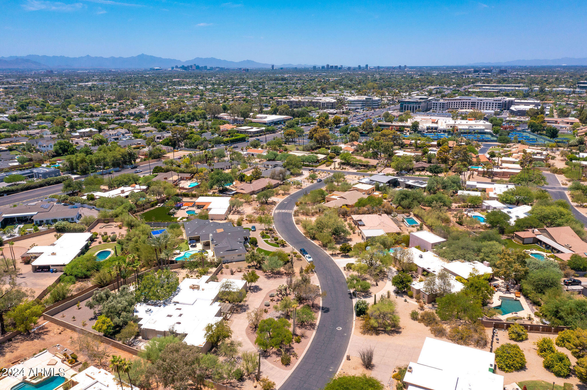 CAMELBACK SIERRA - Residential
