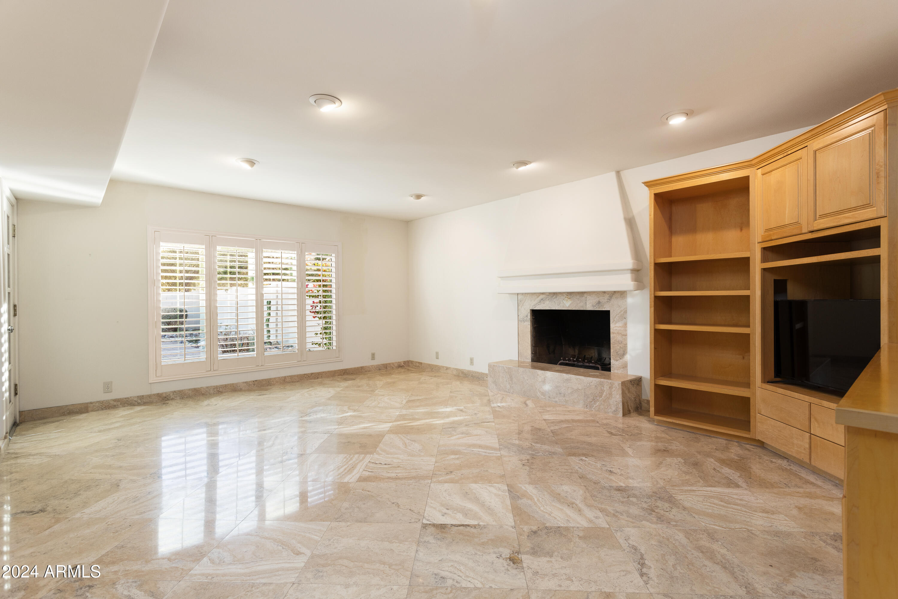 MOCKINGBIRD LANE ESTATES 5 - Residential