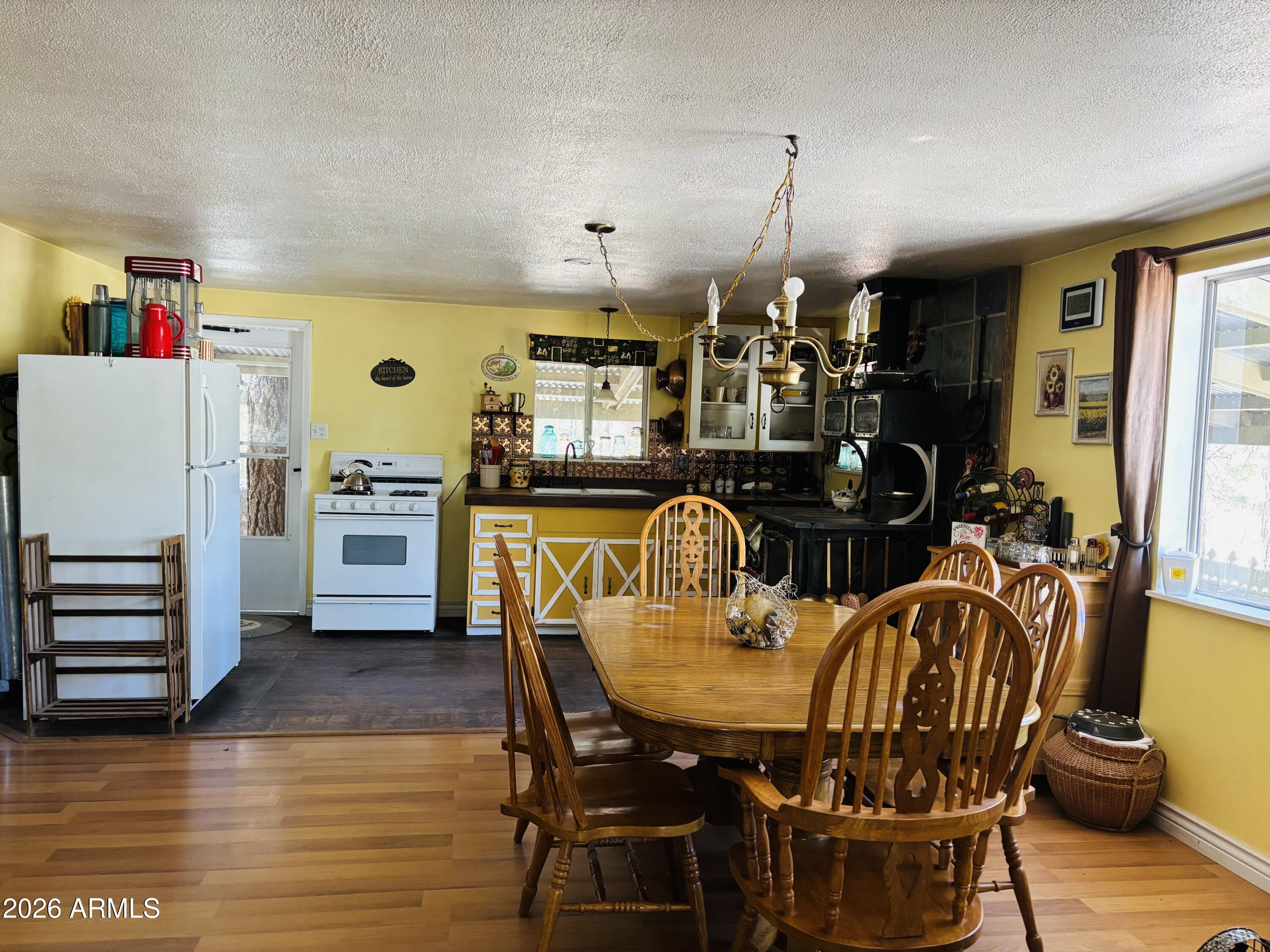ELK PARK MEADOWS - Residential