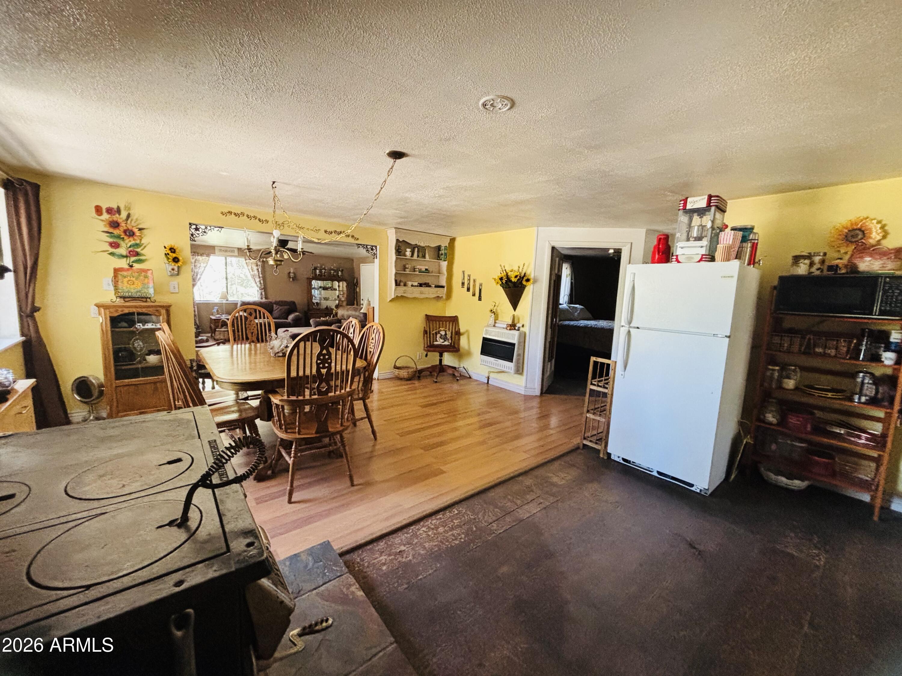 ELK PARK MEADOWS - Residential