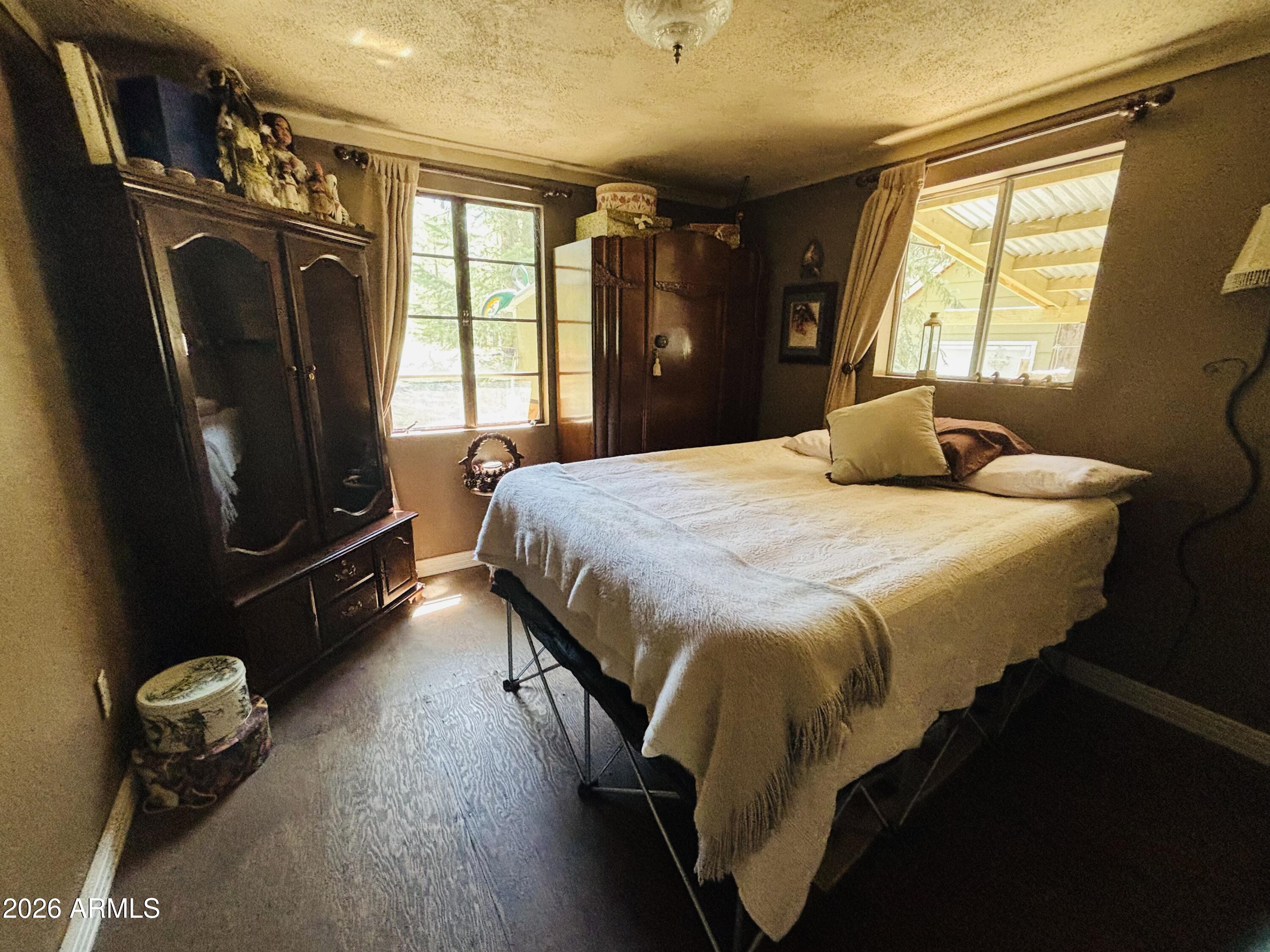 ELK PARK MEADOWS - Residential