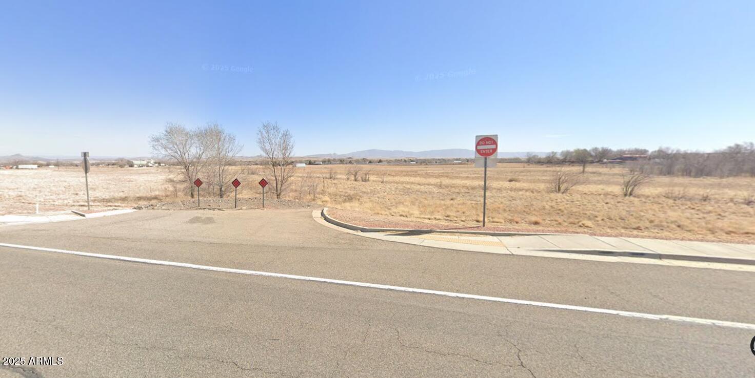SOUTHGATE CENTER - all lots, 27 Acres - Land