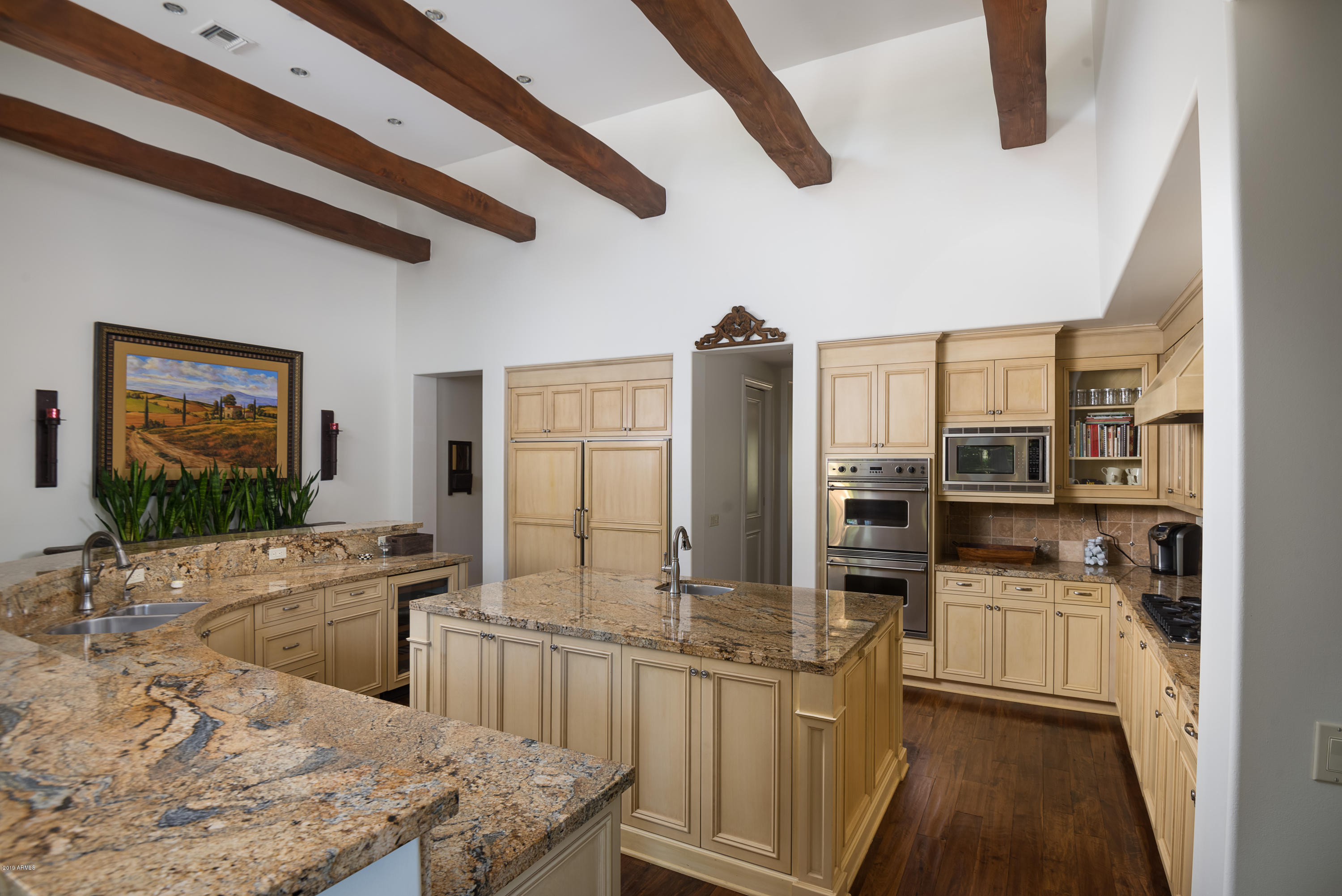 CASA BLANCA ESTATES LOT 20-37 & TR A - Residential