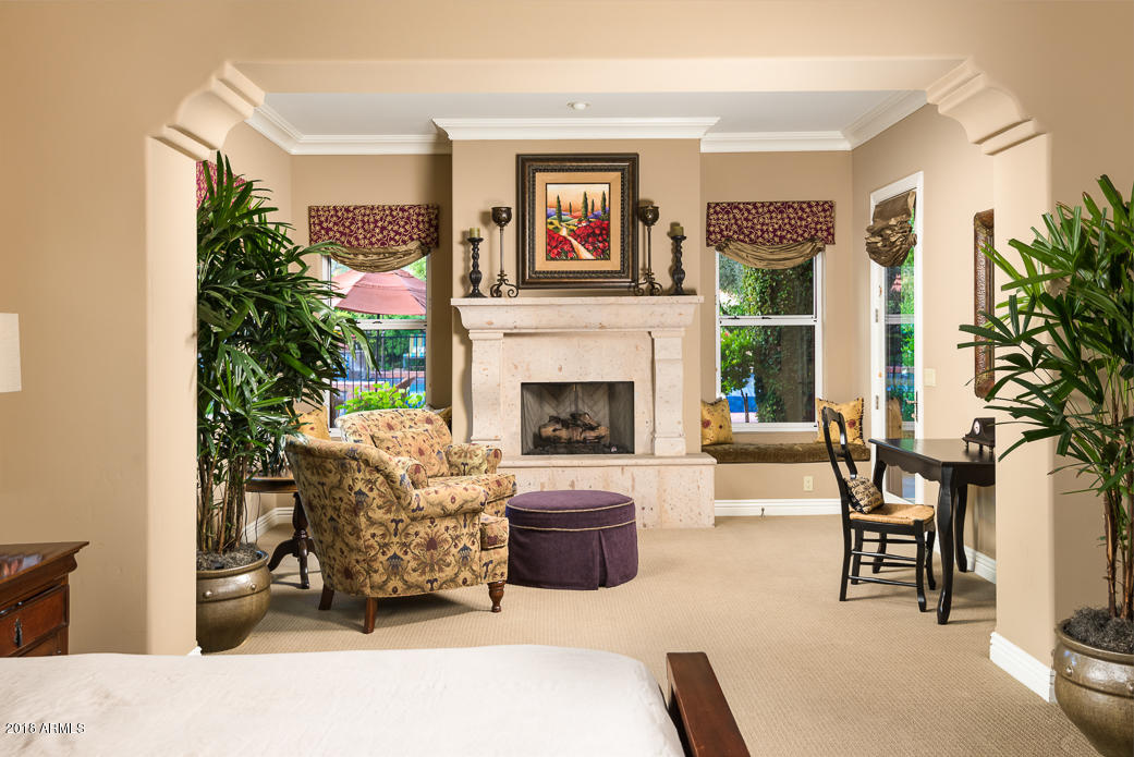 CASA BLANCA ESTATES LOT 20-37 & TR A - Residential