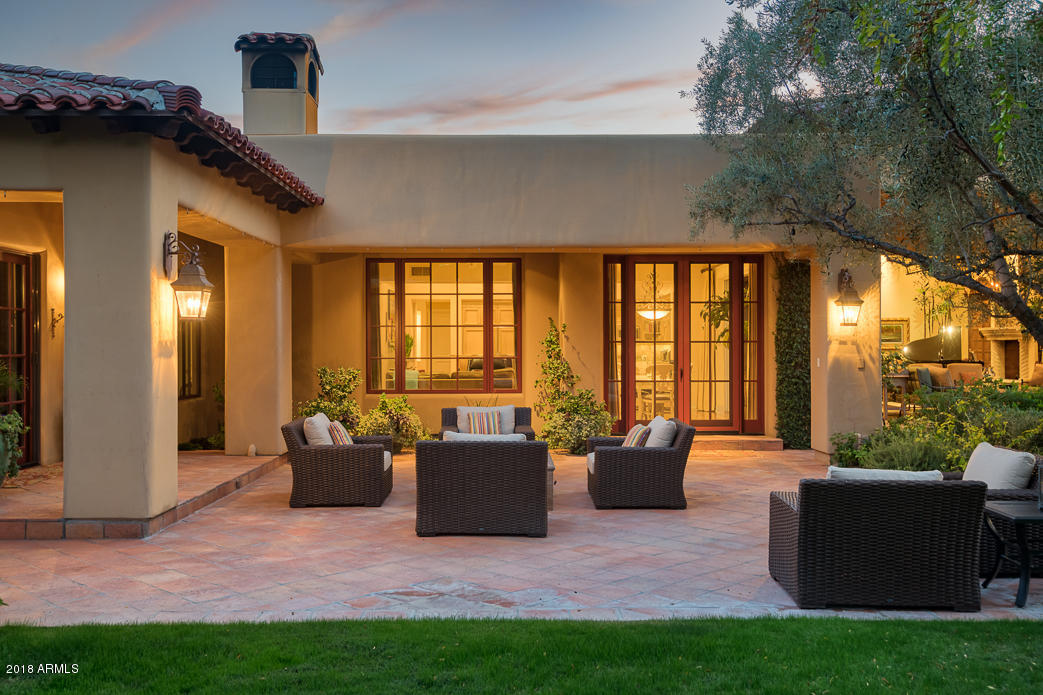 CASA BLANCA ESTATES LOT 20-37 & TR A - Residential