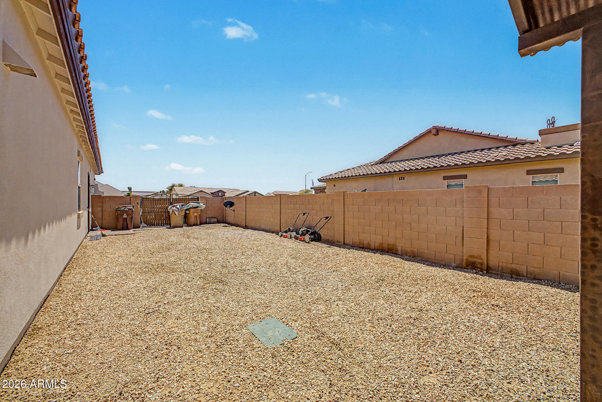 HUNTER FIELD ESTATES - Residential