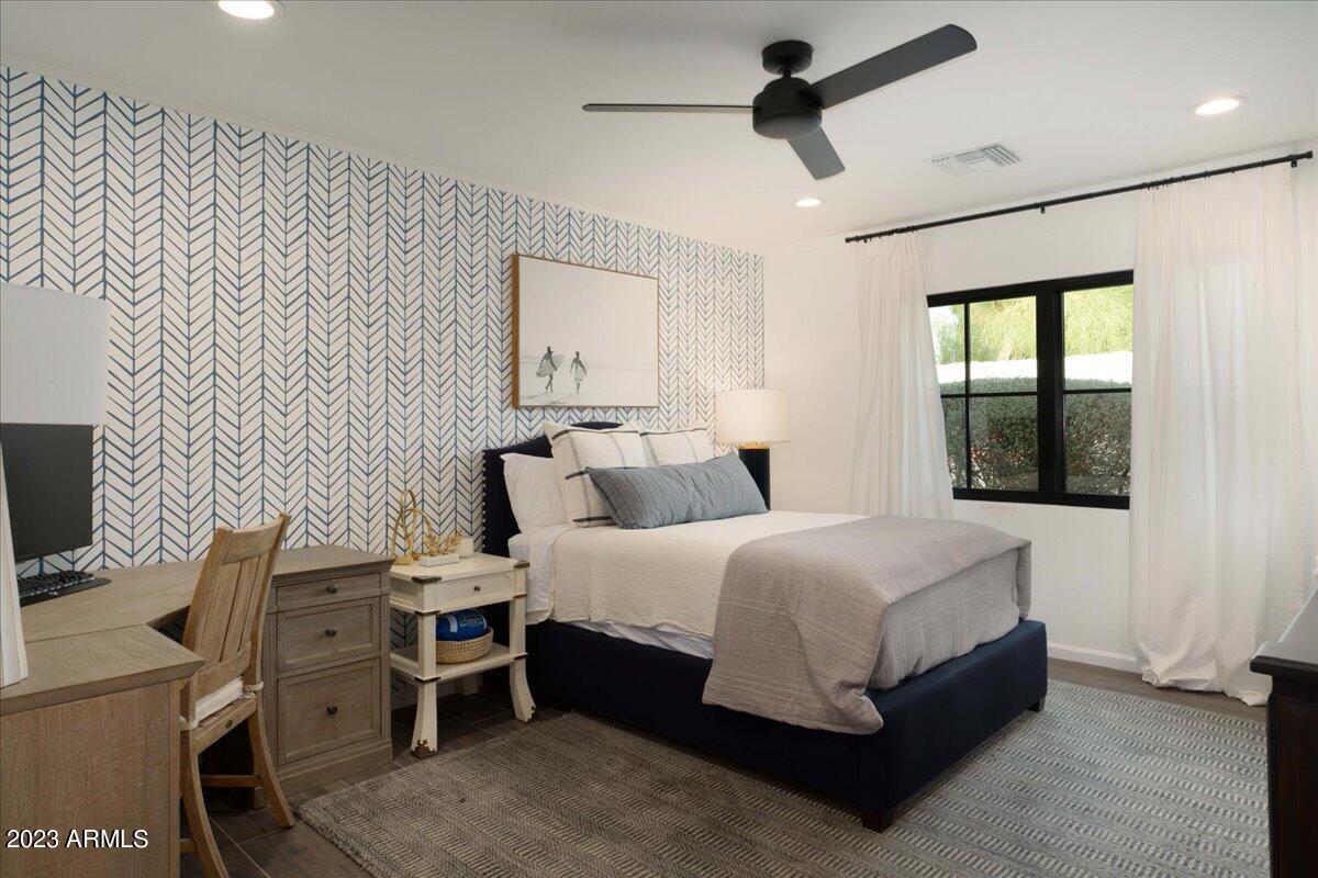 CAMELBACK COUNTRY CLUB ESTATES - Residential