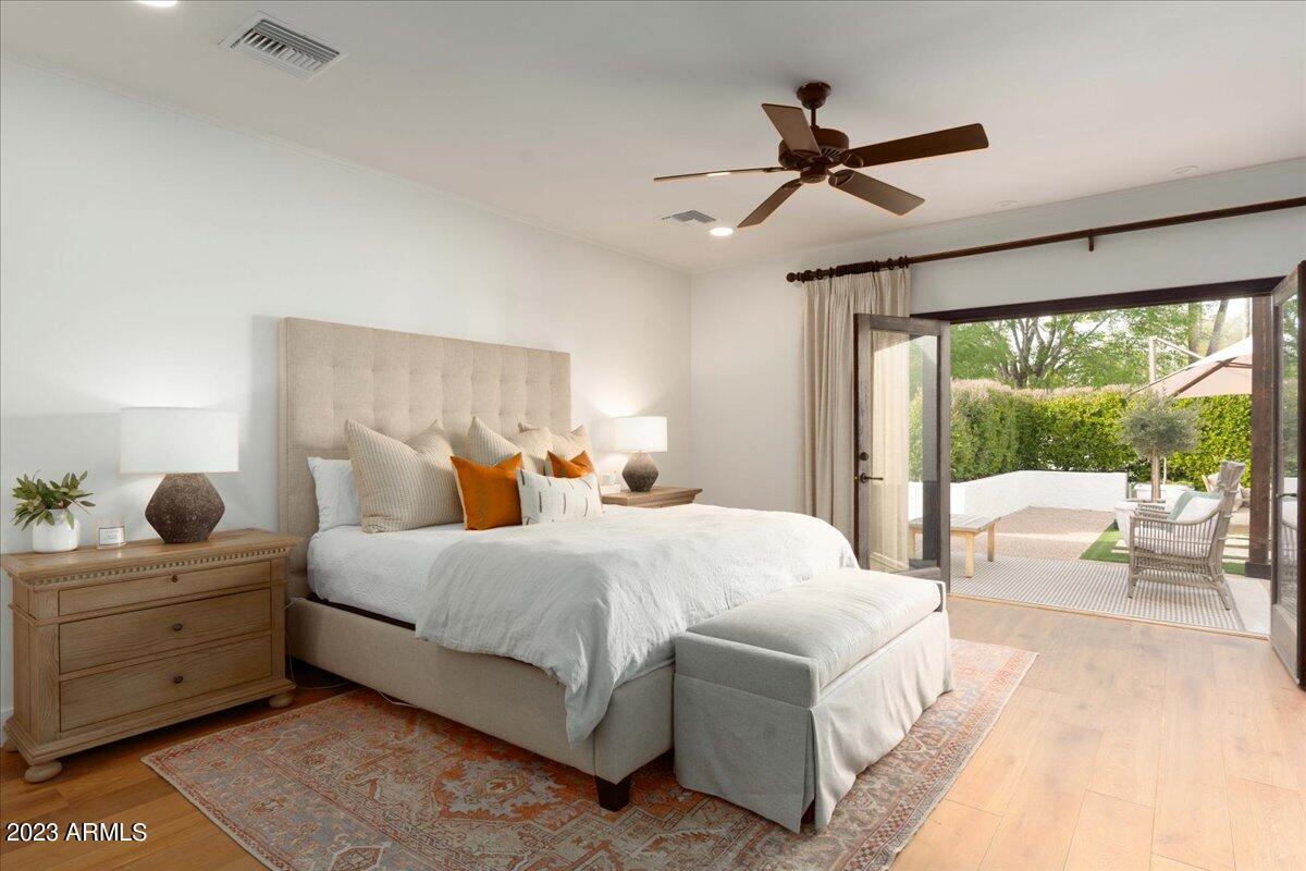 CAMELBACK COUNTRY CLUB ESTATES - Residential