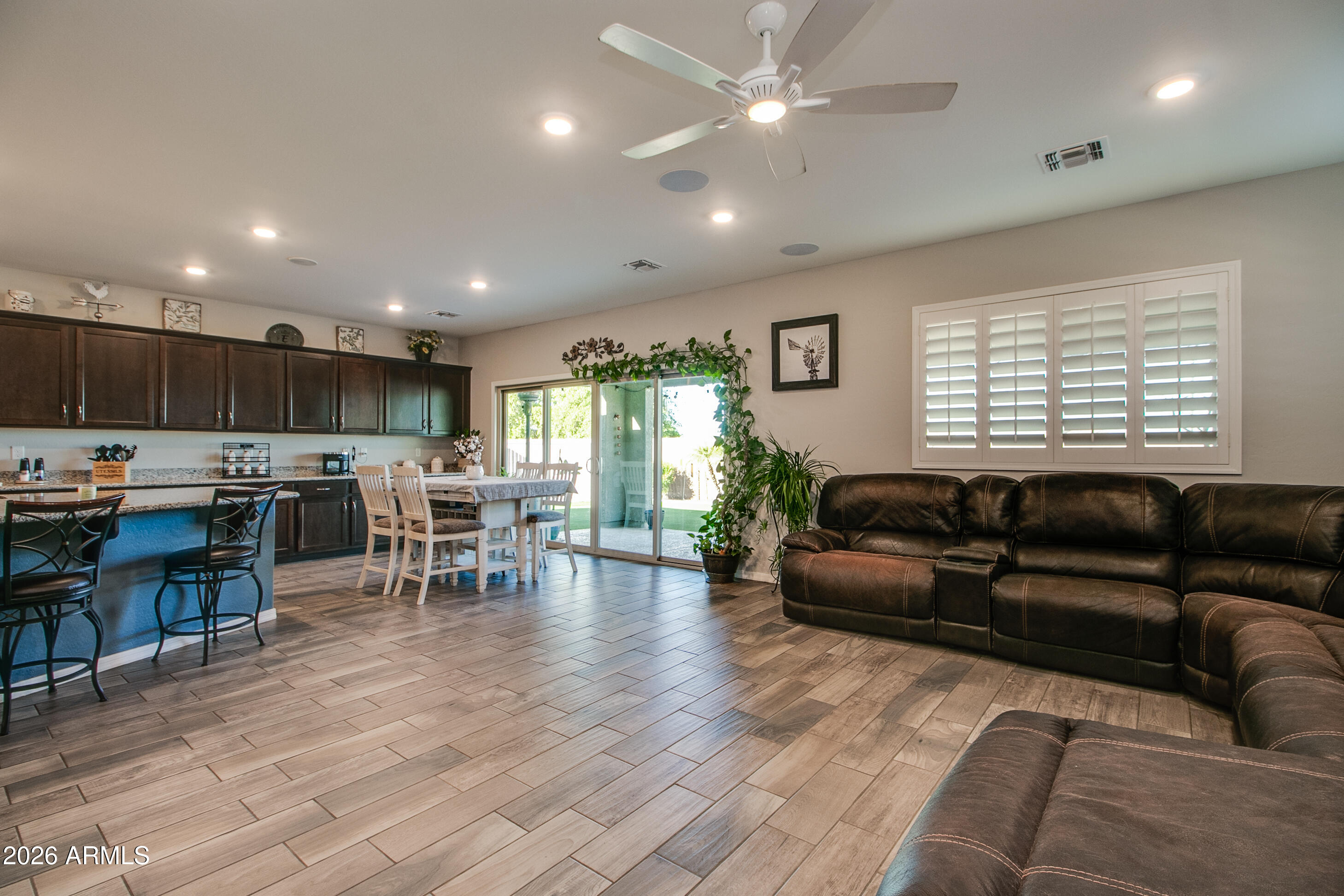 GRANITE VISTA - Residential