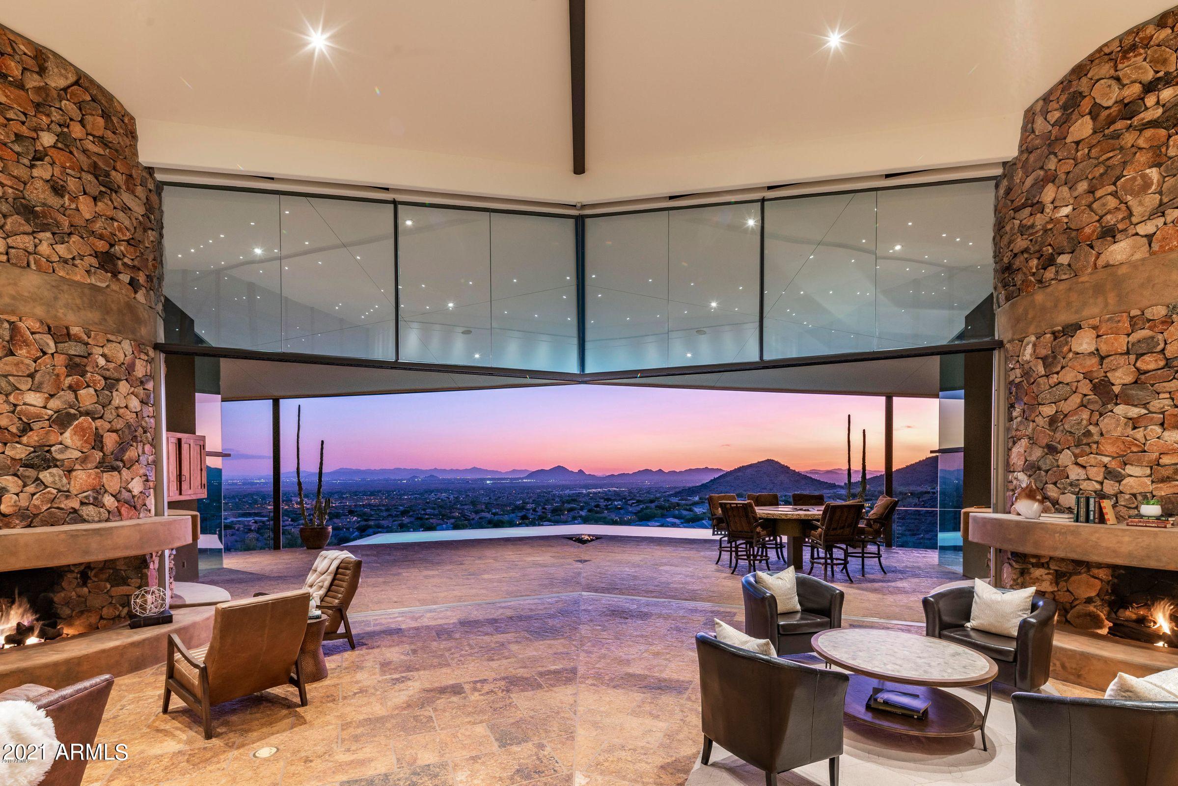 SCOTTSDALE MOUNTAIN - Residential
