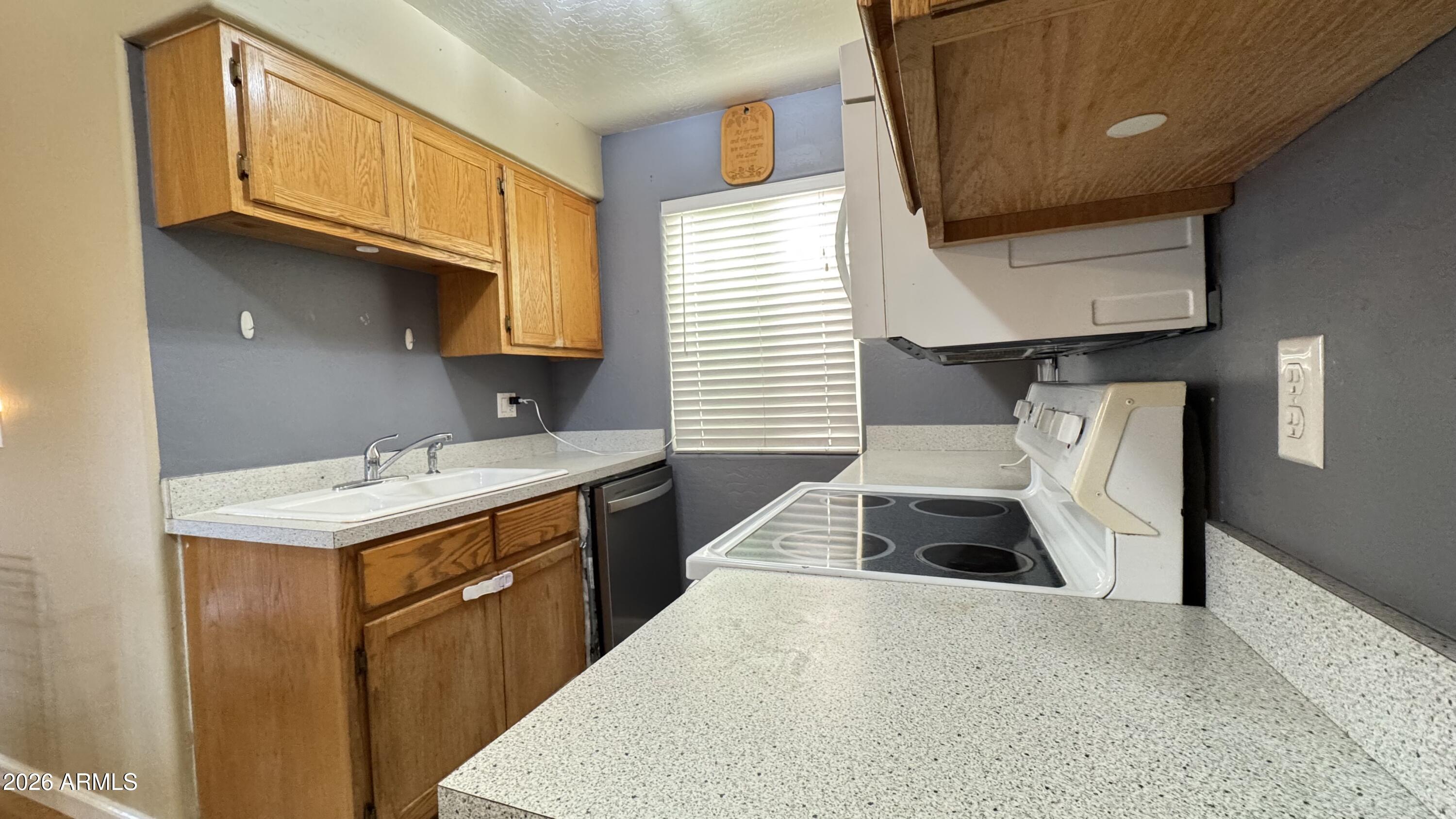 NORTHGROVE - Residential