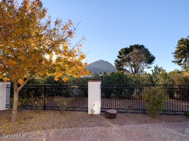 HIDDEN VILLAGE 11 LOTS 492-500 - Residential