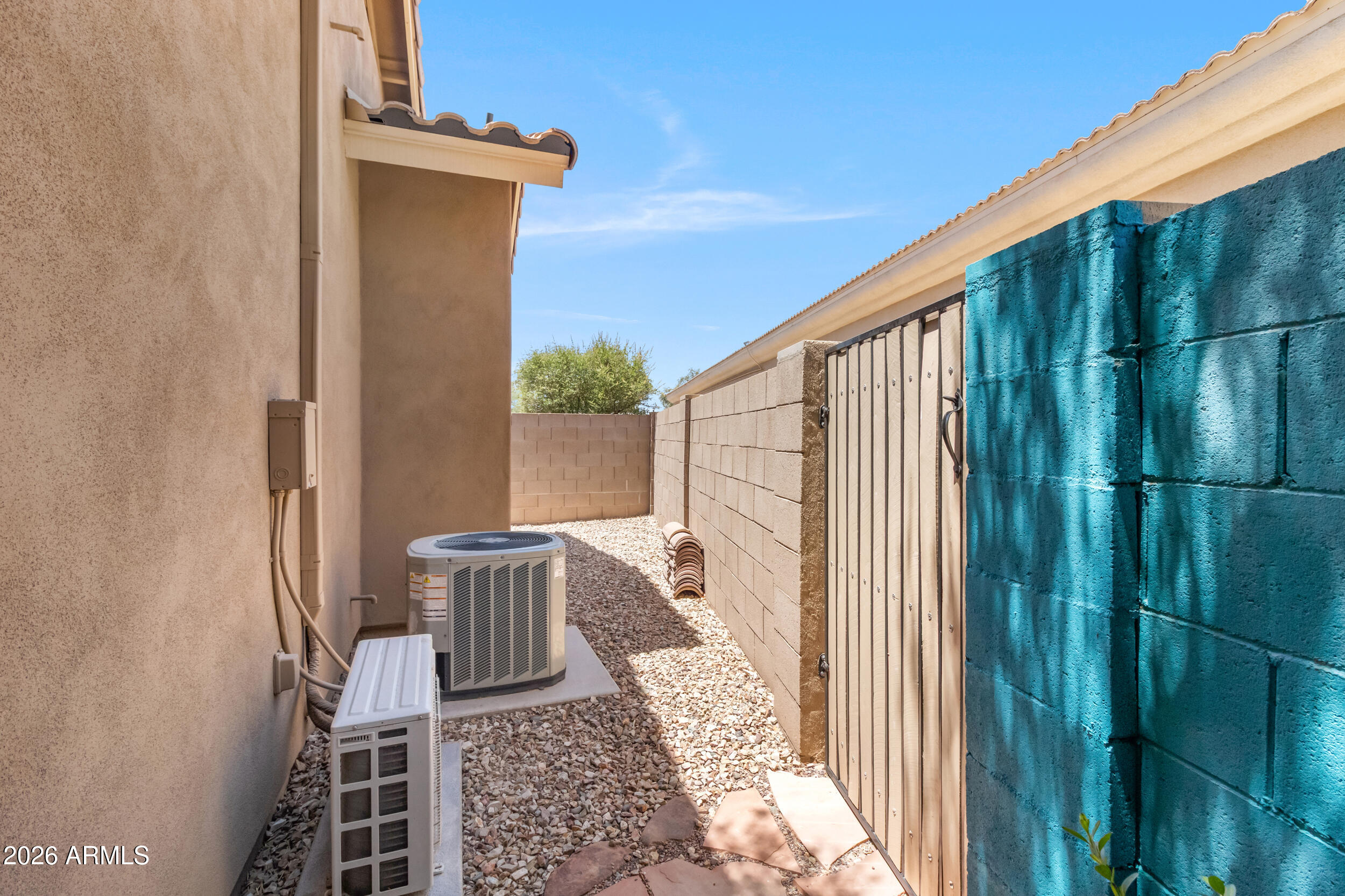 COYOTE LAKES UNIT 1 - Residential