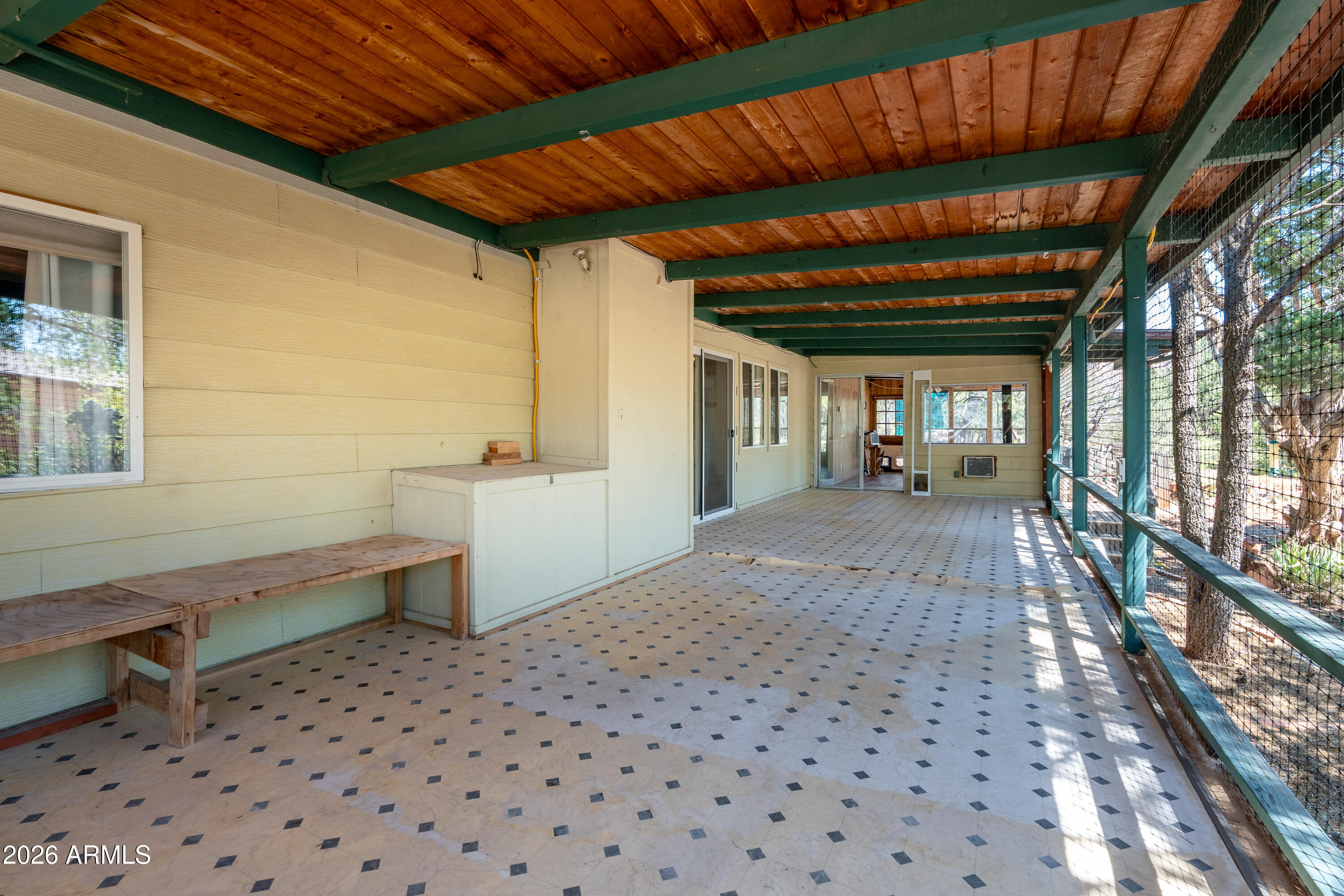 VALLEY SHADOWS UNIT 1 - Residential
