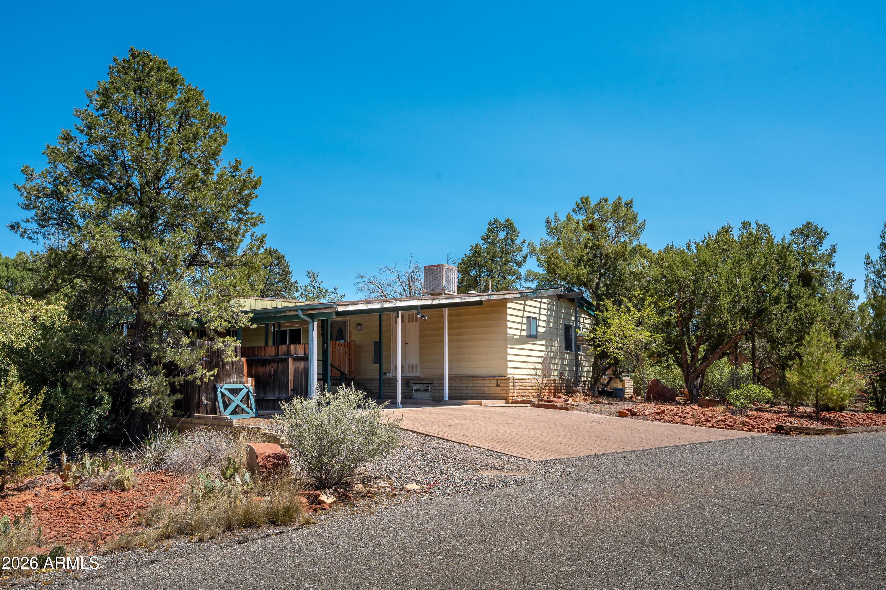 VALLEY SHADOWS UNIT 1 - Residential