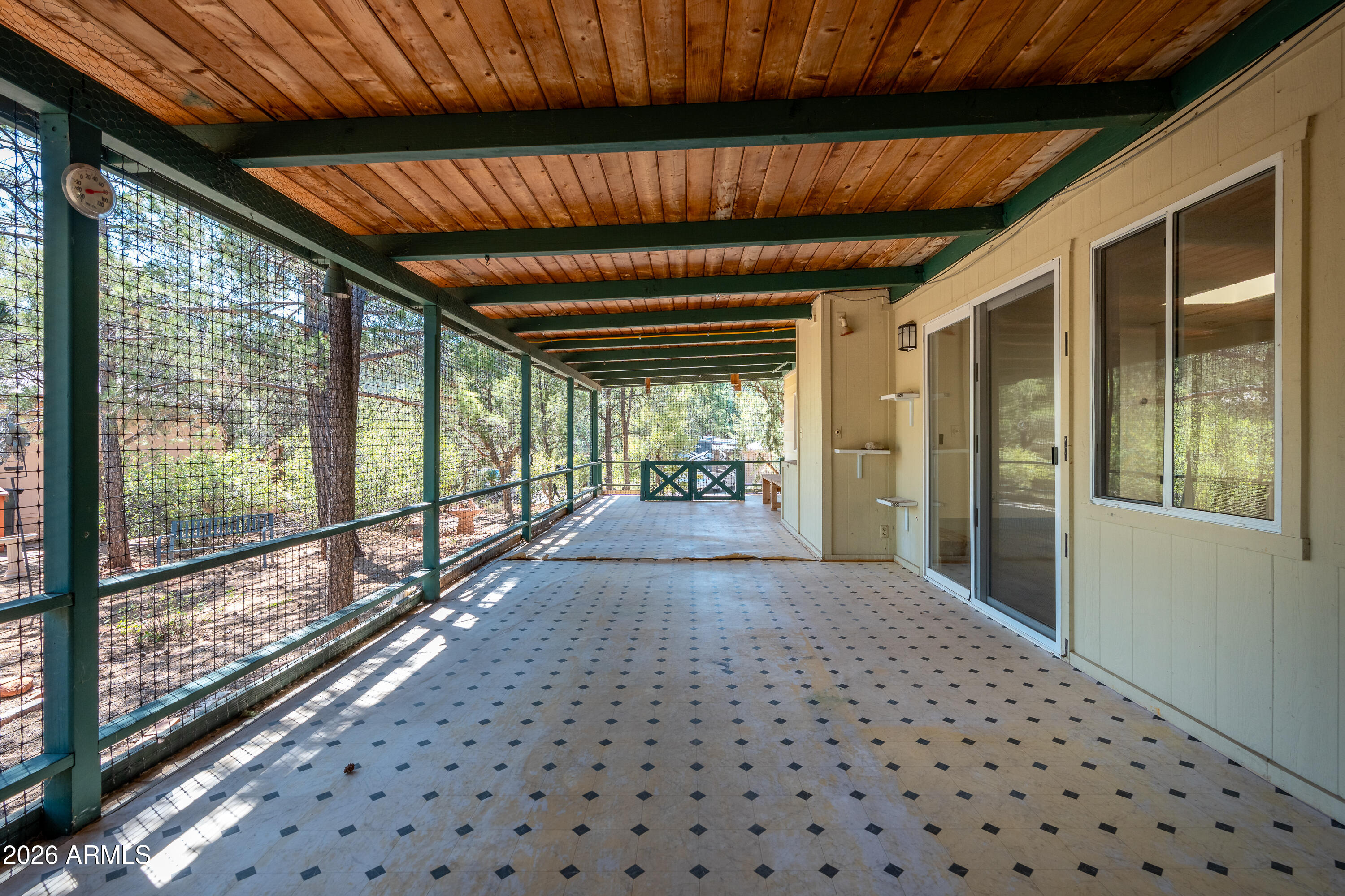 VALLEY SHADOWS UNIT 1 - Residential