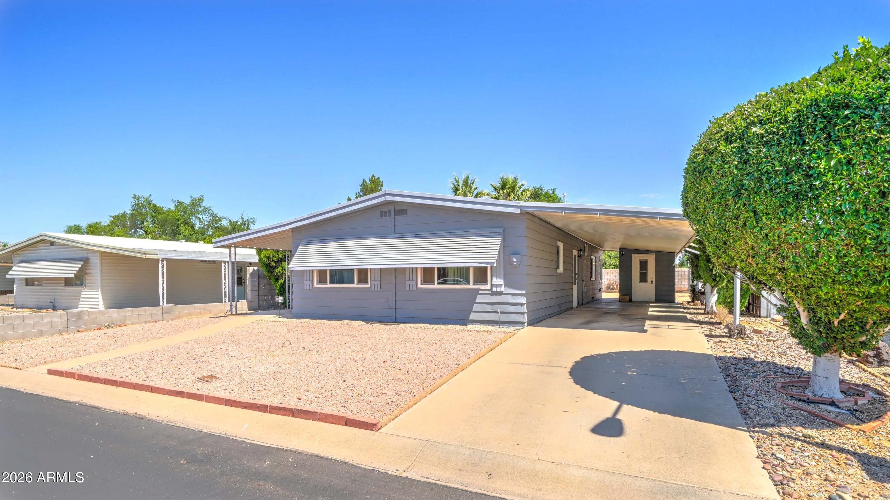 PALM LAKES VILLAGE UNIT 3 - Residential