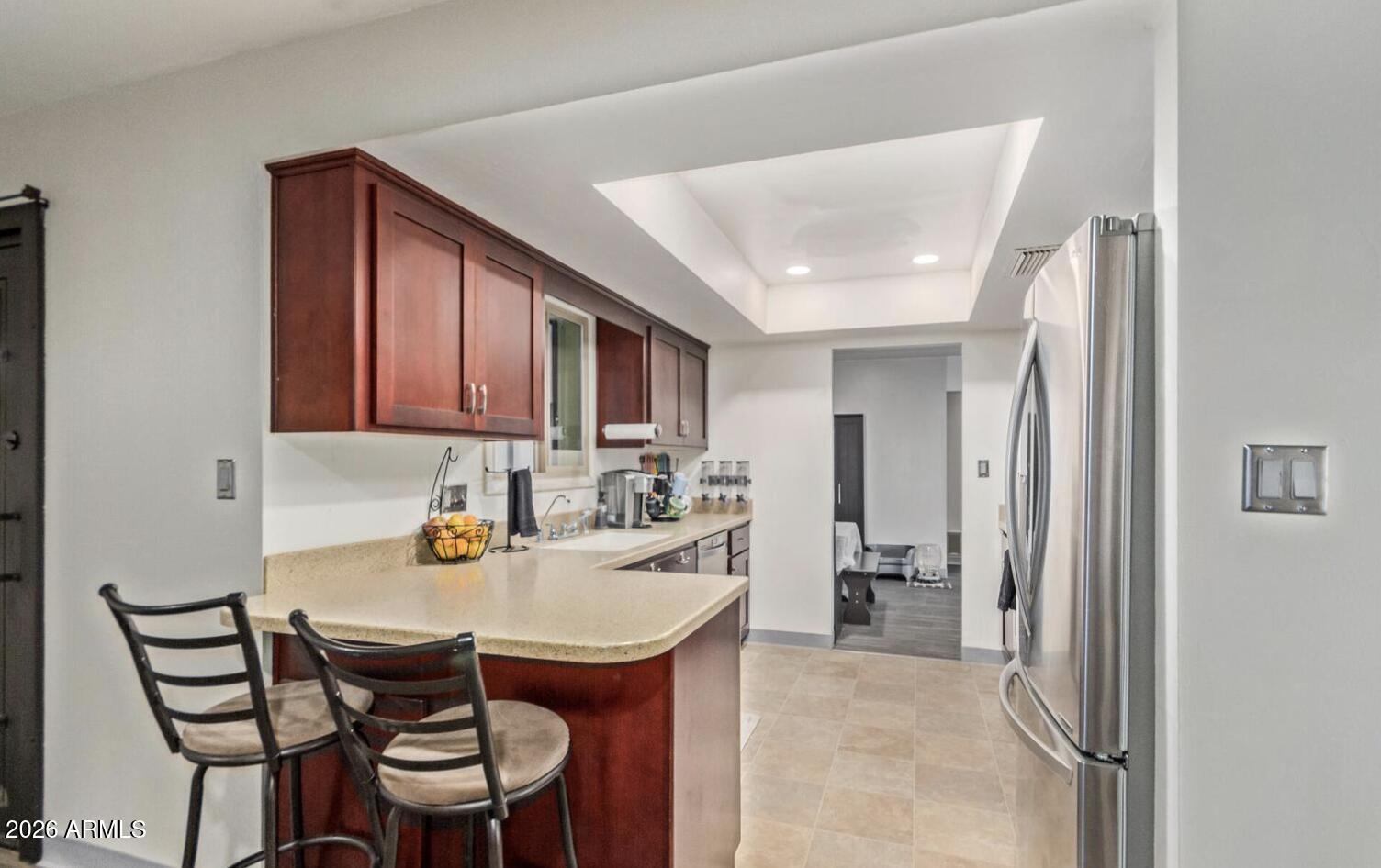 TEMPE ROYAL PALMS UNIT 6 - Residential Lease