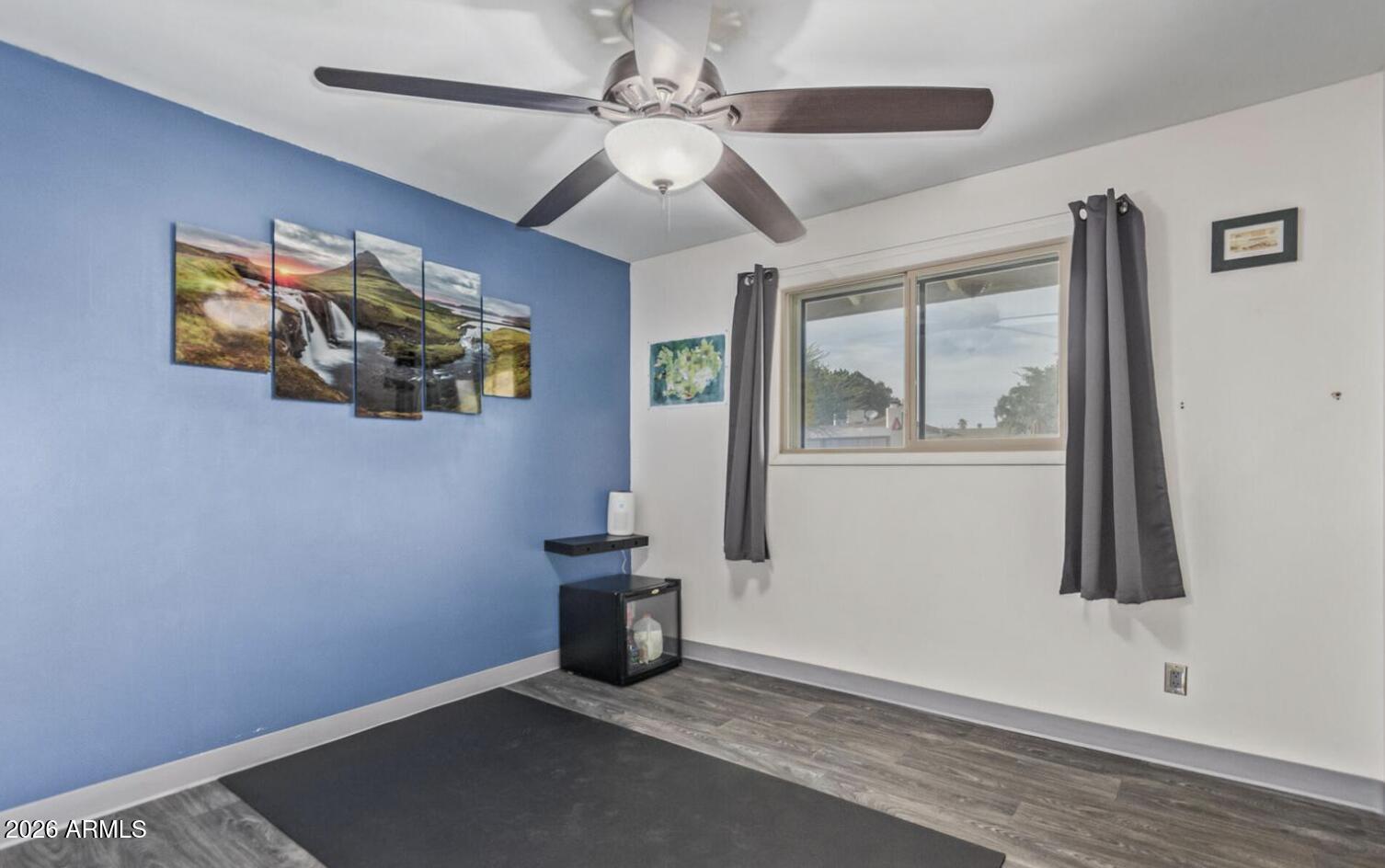TEMPE ROYAL PALMS UNIT 6 - Residential Lease