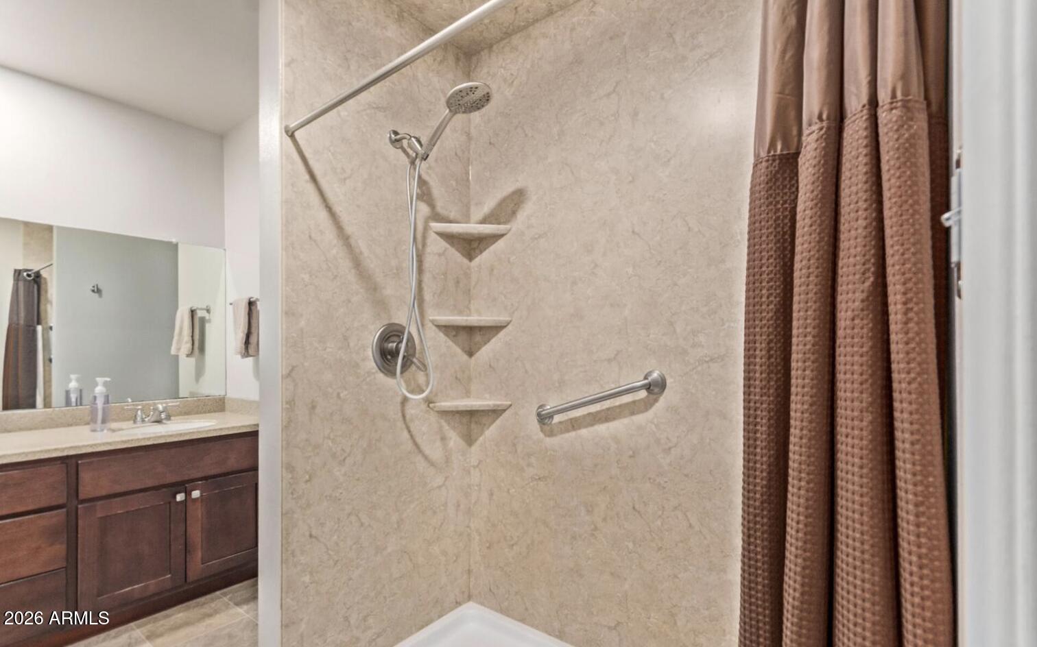 TEMPE ROYAL PALMS UNIT 6 - Residential Lease
