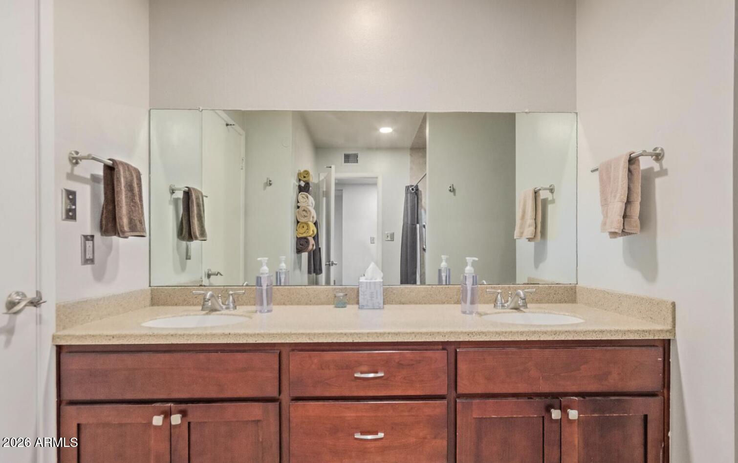 TEMPE ROYAL PALMS UNIT 6 - Residential Lease