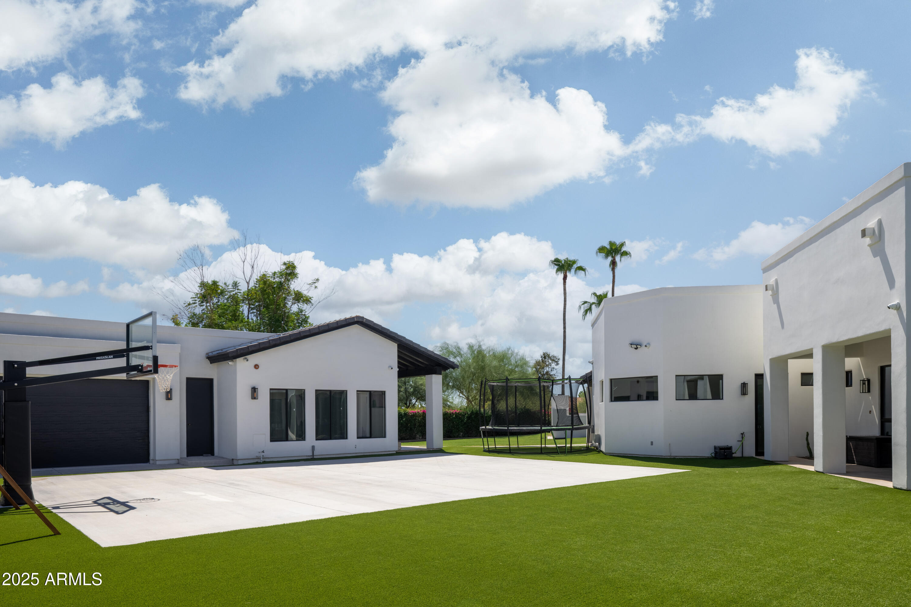TIERRA DEL PARAISO - Residential