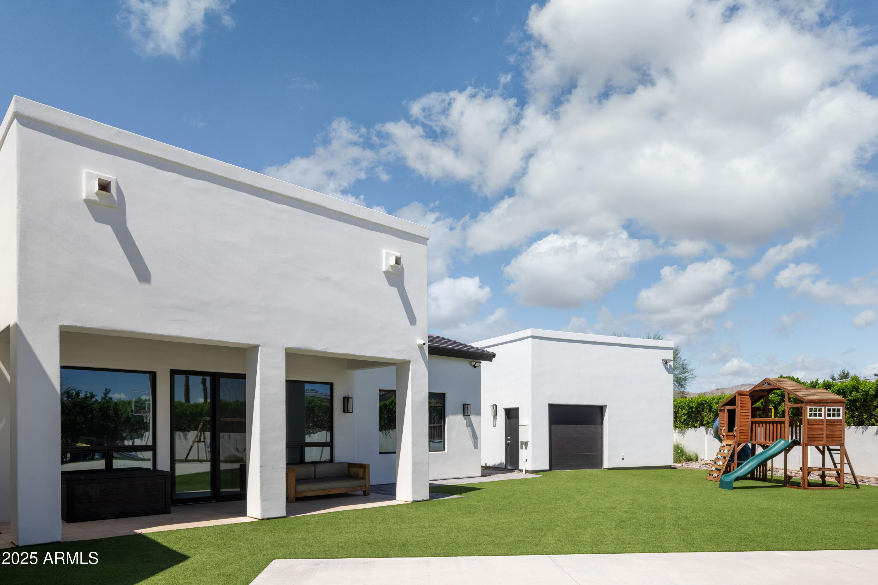 TIERRA DEL PARAISO - Residential