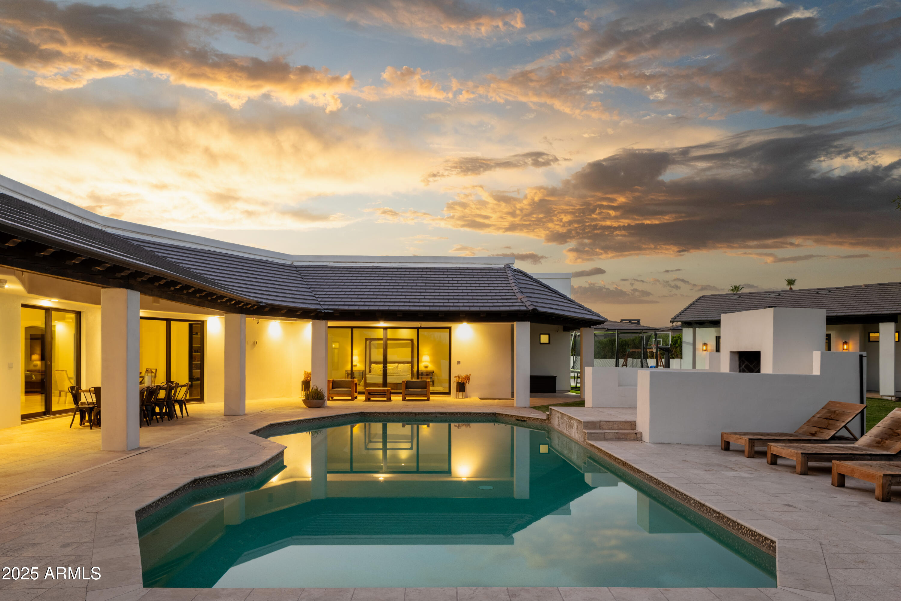 TIERRA DEL PARAISO - Residential