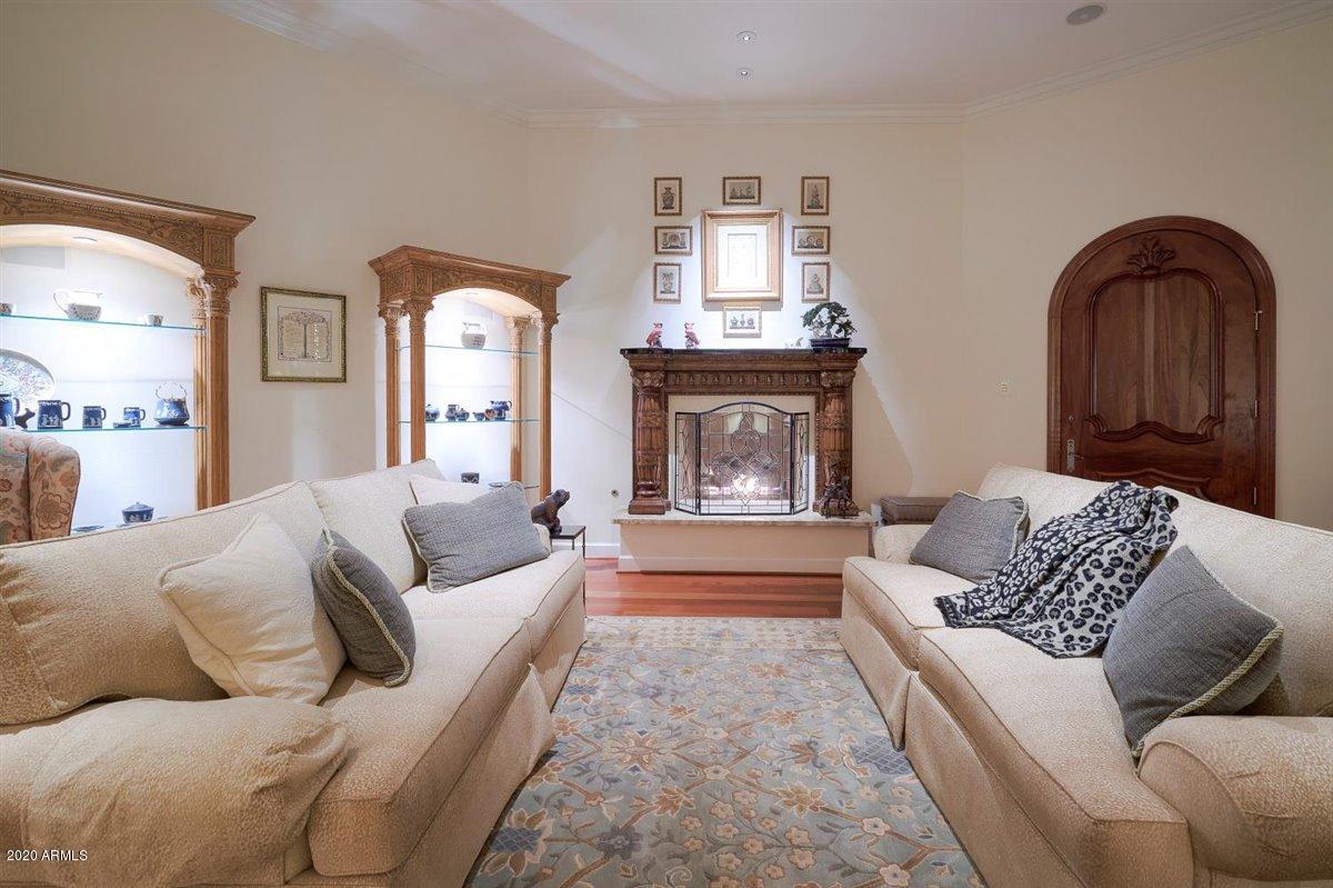 WEST BARTLETT ESTATES LOT 1-8 - Residential