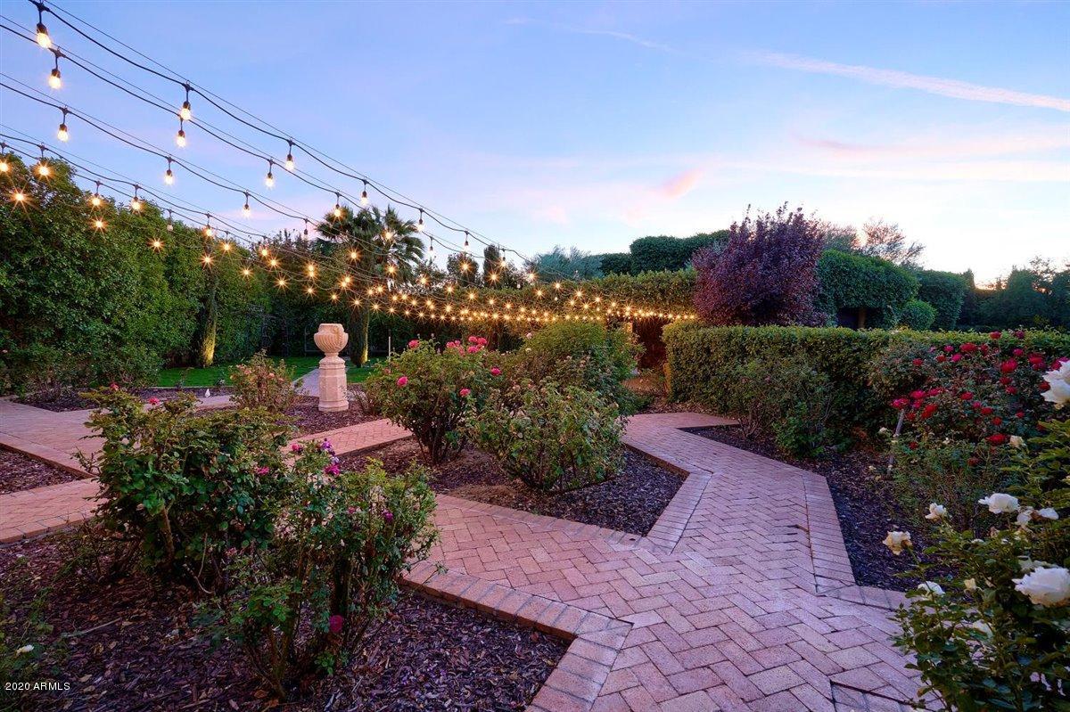 WEST BARTLETT ESTATES LOT 1-8 - Residential