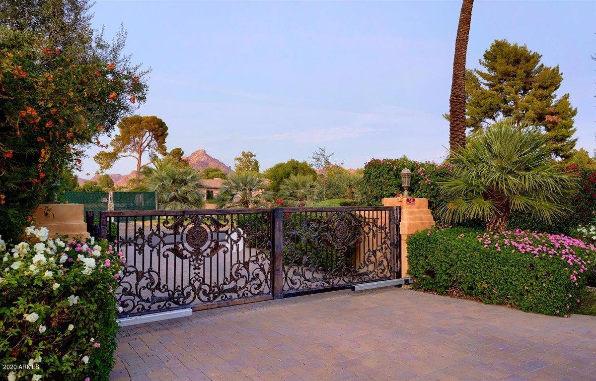 WEST BARTLETT ESTATES LOT 1-8 - Residential