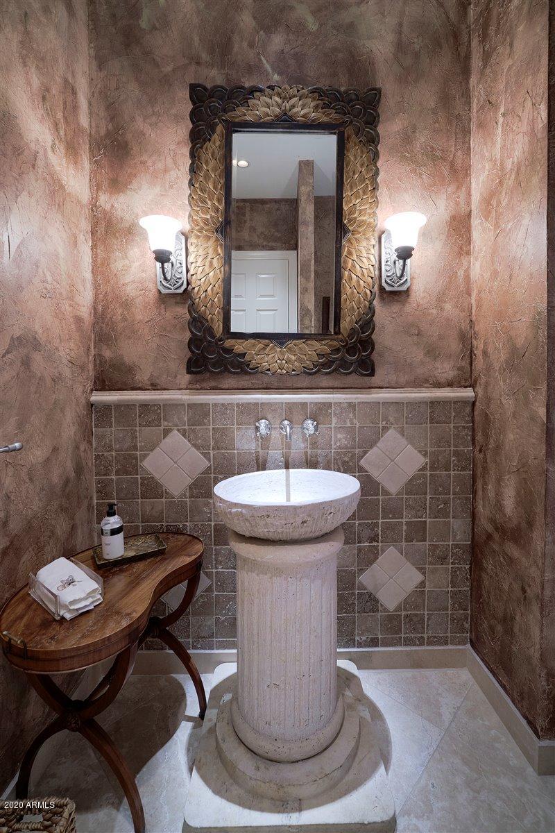 WEST BARTLETT ESTATES LOT 1-8 - Residential