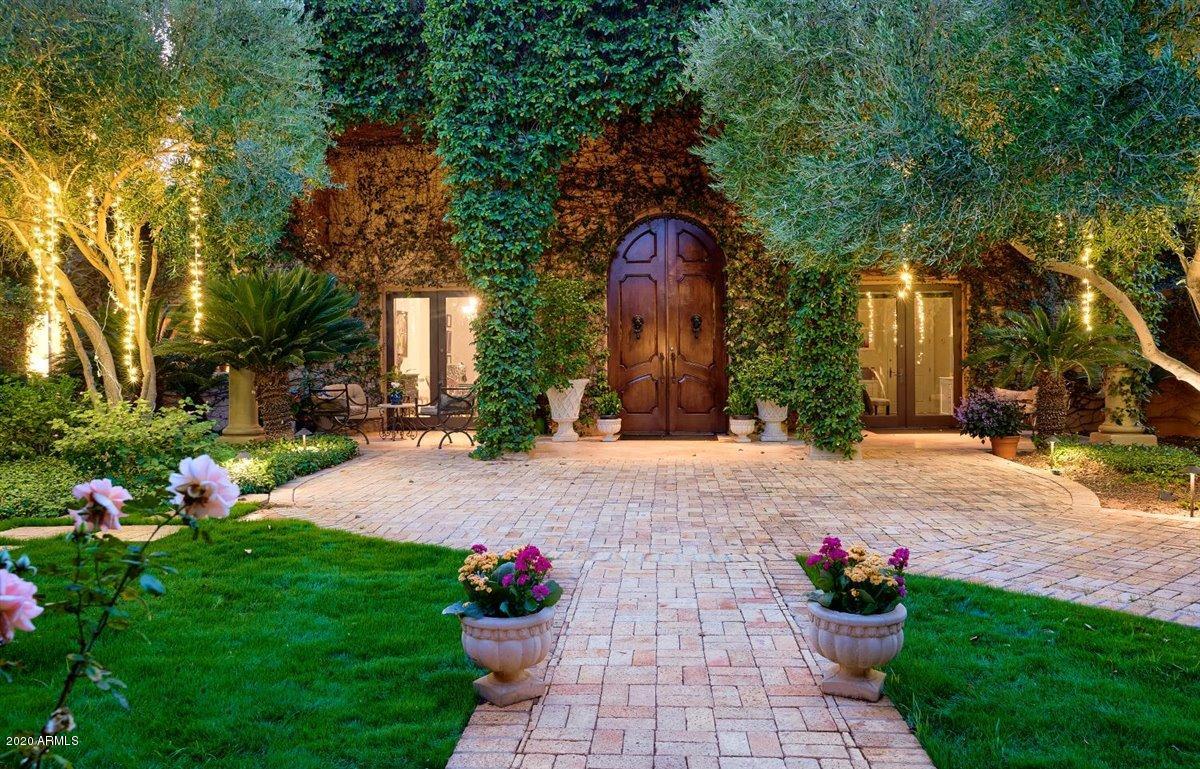 WEST BARTLETT ESTATES LOT 1-8 - Residential