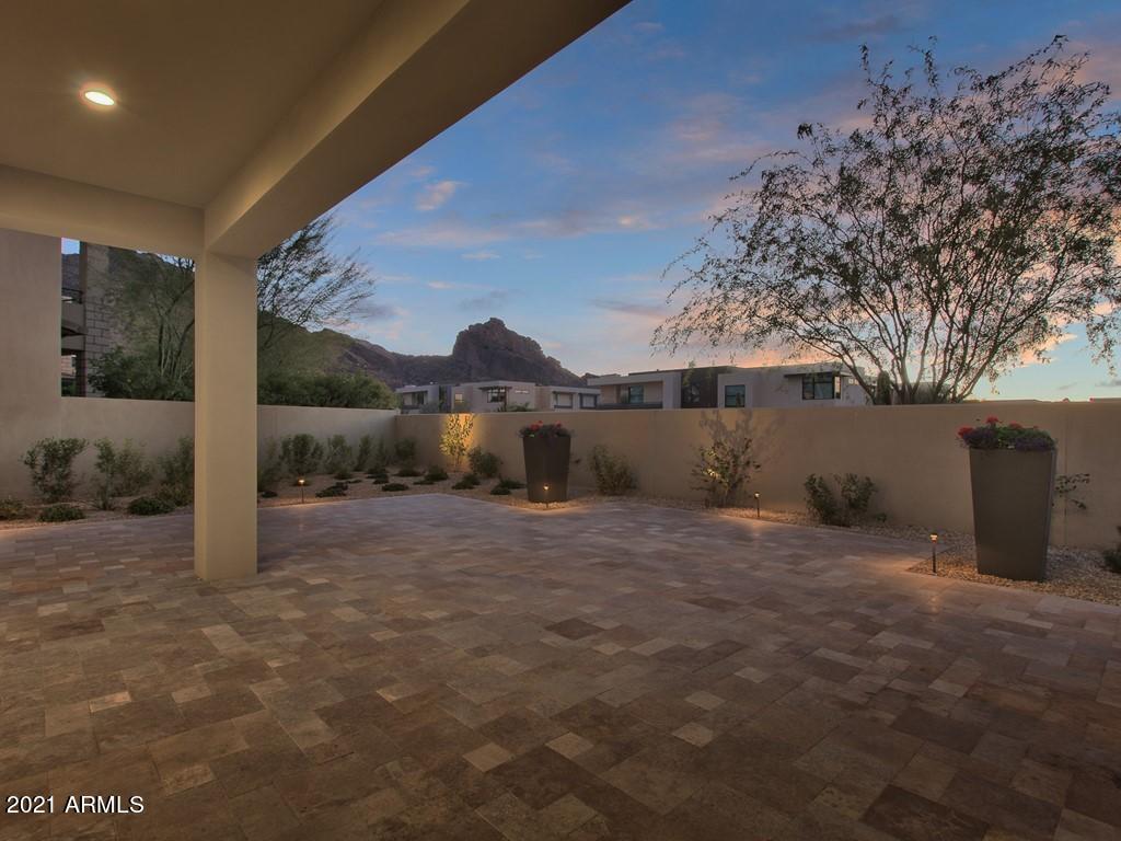 THE VILLAGE AT MOUNTAIN SHADOWS - Residential
