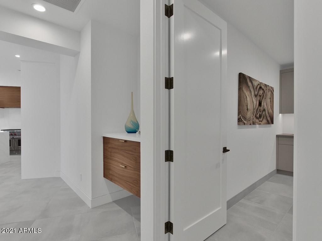 THE VILLAGE AT MOUNTAIN SHADOWS - Residential